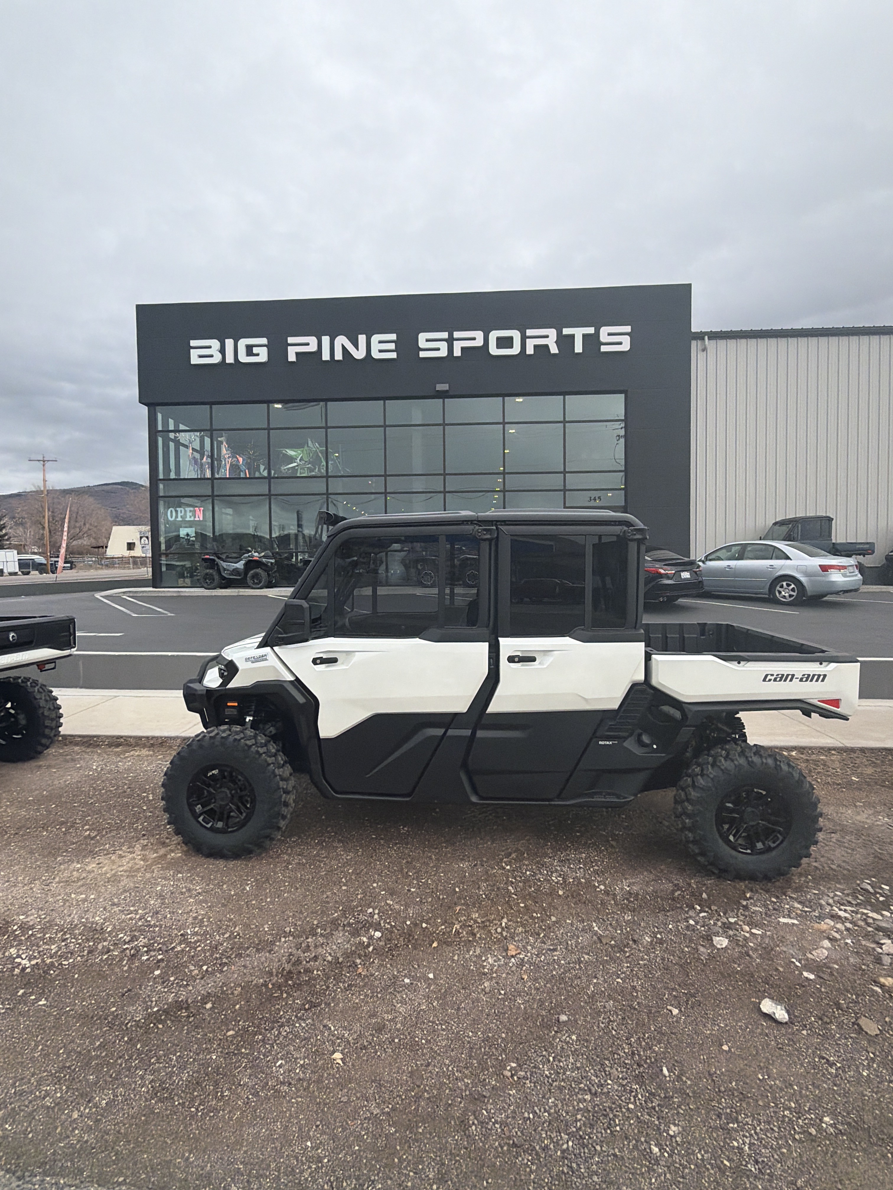 2026 Can-Am Defender MAX Limited HD11 in Fairview, Utah - Photo 1