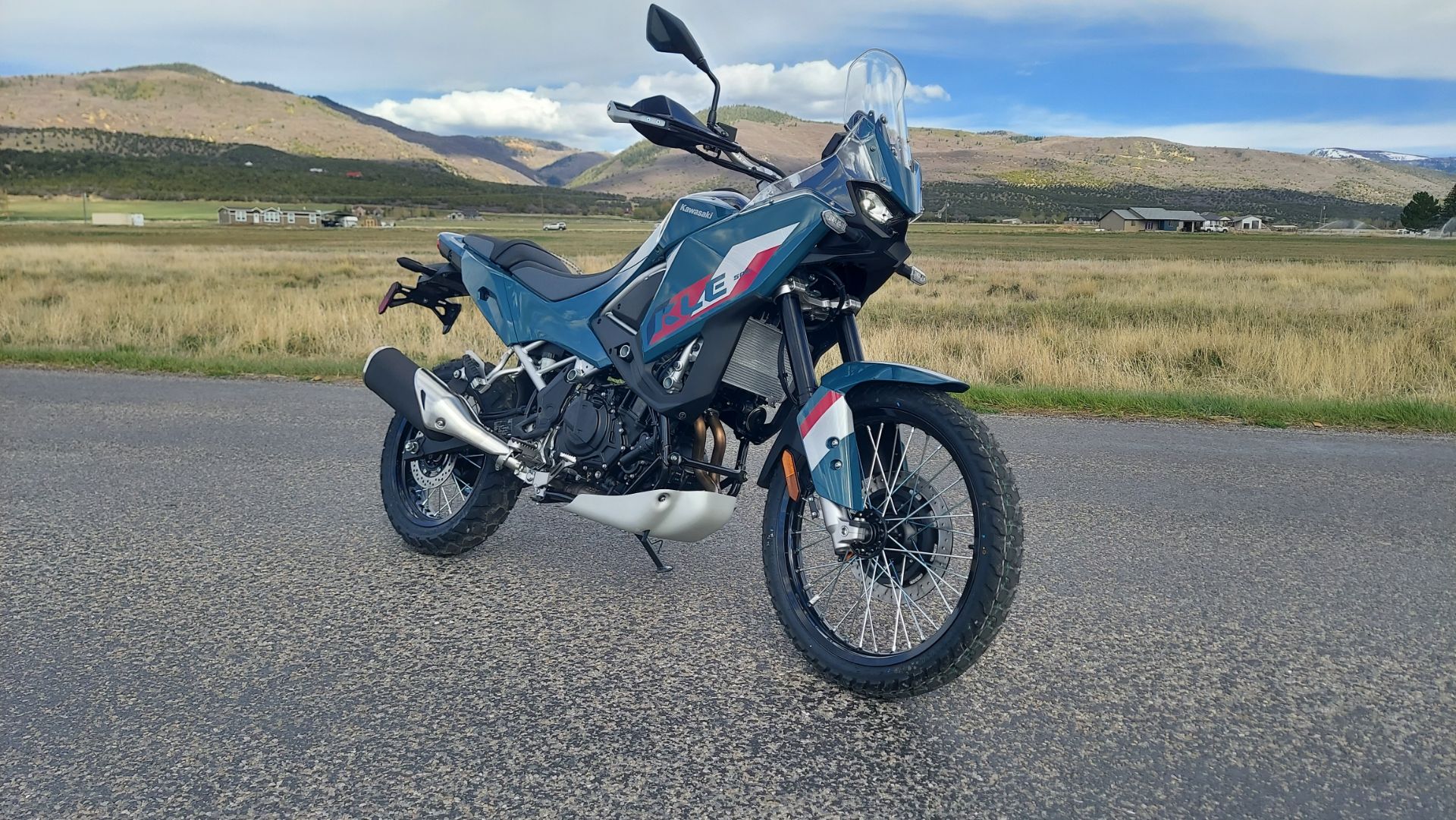 2026 Kawasaki KLE®500 SE ABS in Fairview, Utah - Photo 4
