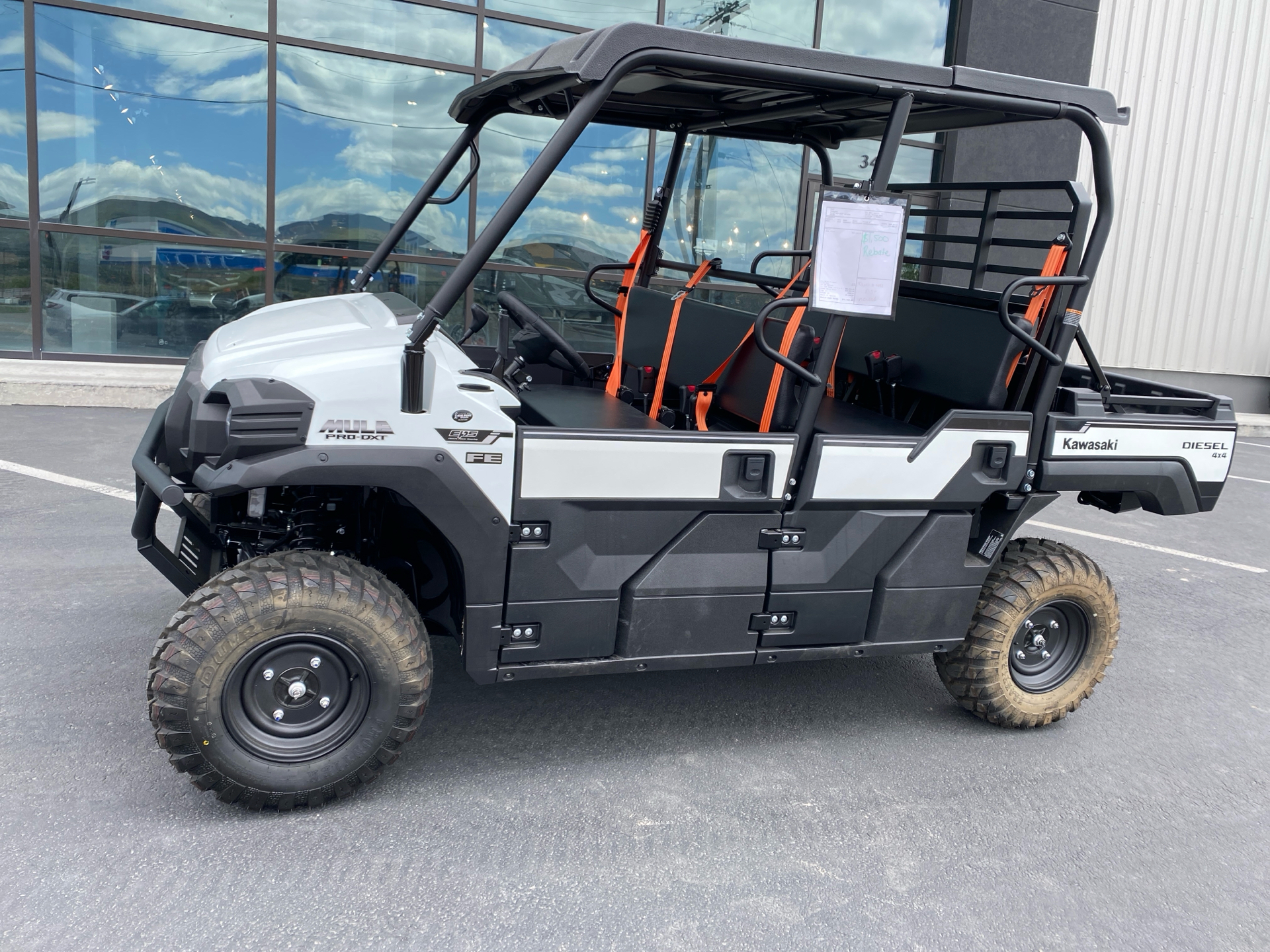2025 Kawasaki MULE PRO-DXT FE EPS in Fairview, Utah - Photo 2