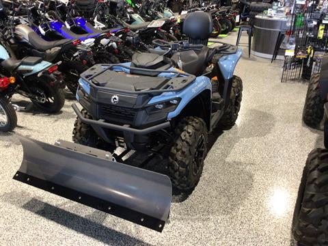 2025 Can-Am Outlander MAX XT 700 in Fairview, Utah - Photo 1