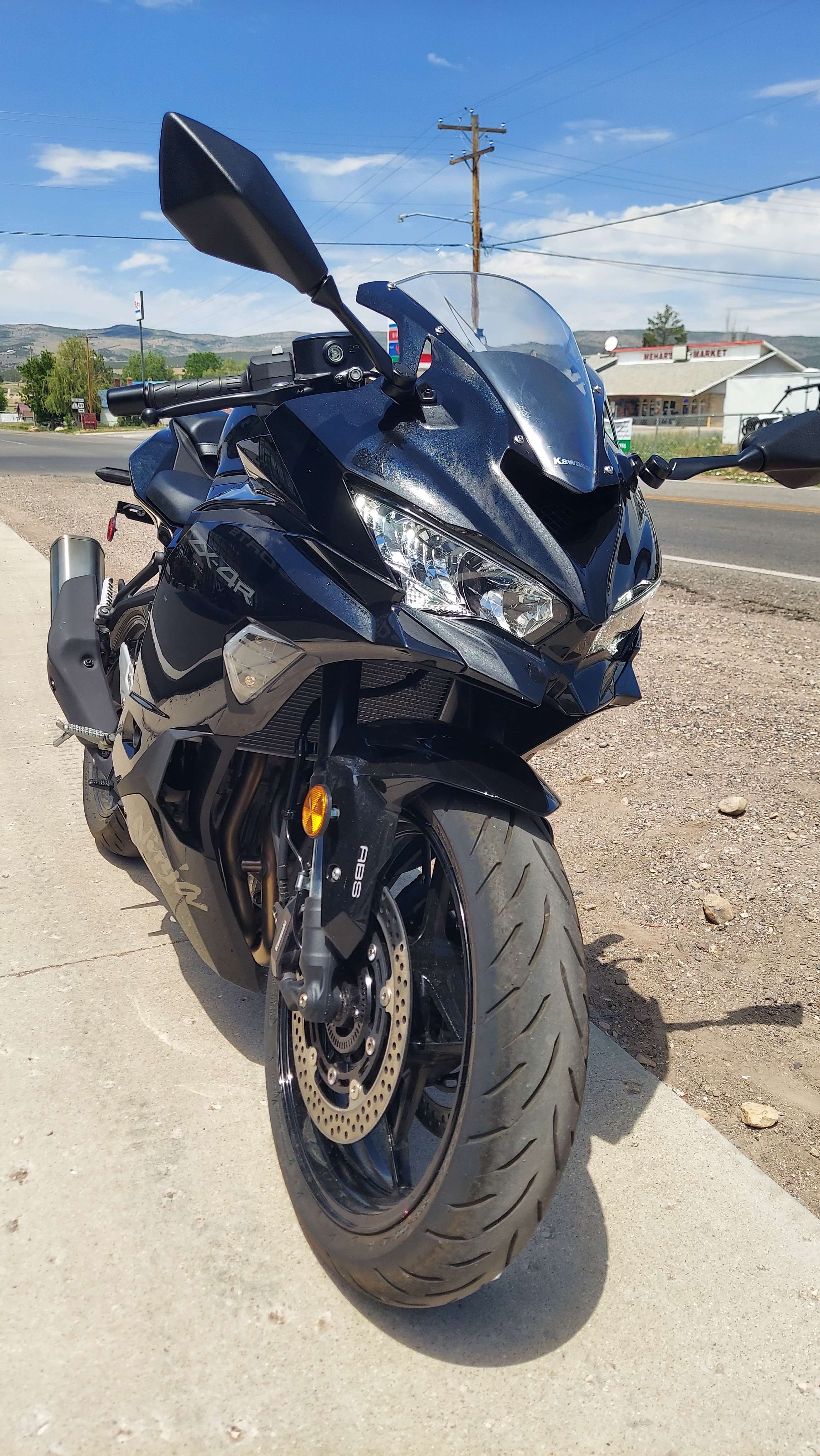 2025 Kawasaki Ninja® ZX™-4R ABS in Fairview, Utah - Photo 7