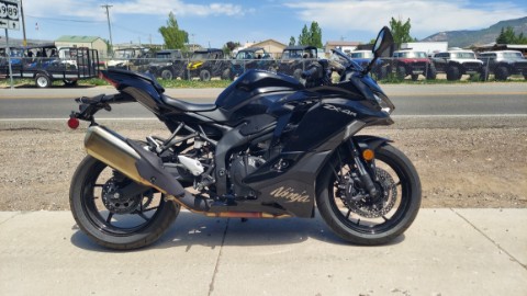 2025 Kawasaki Ninja® ZX™-4R ABS in Fairview, Utah - Photo 10