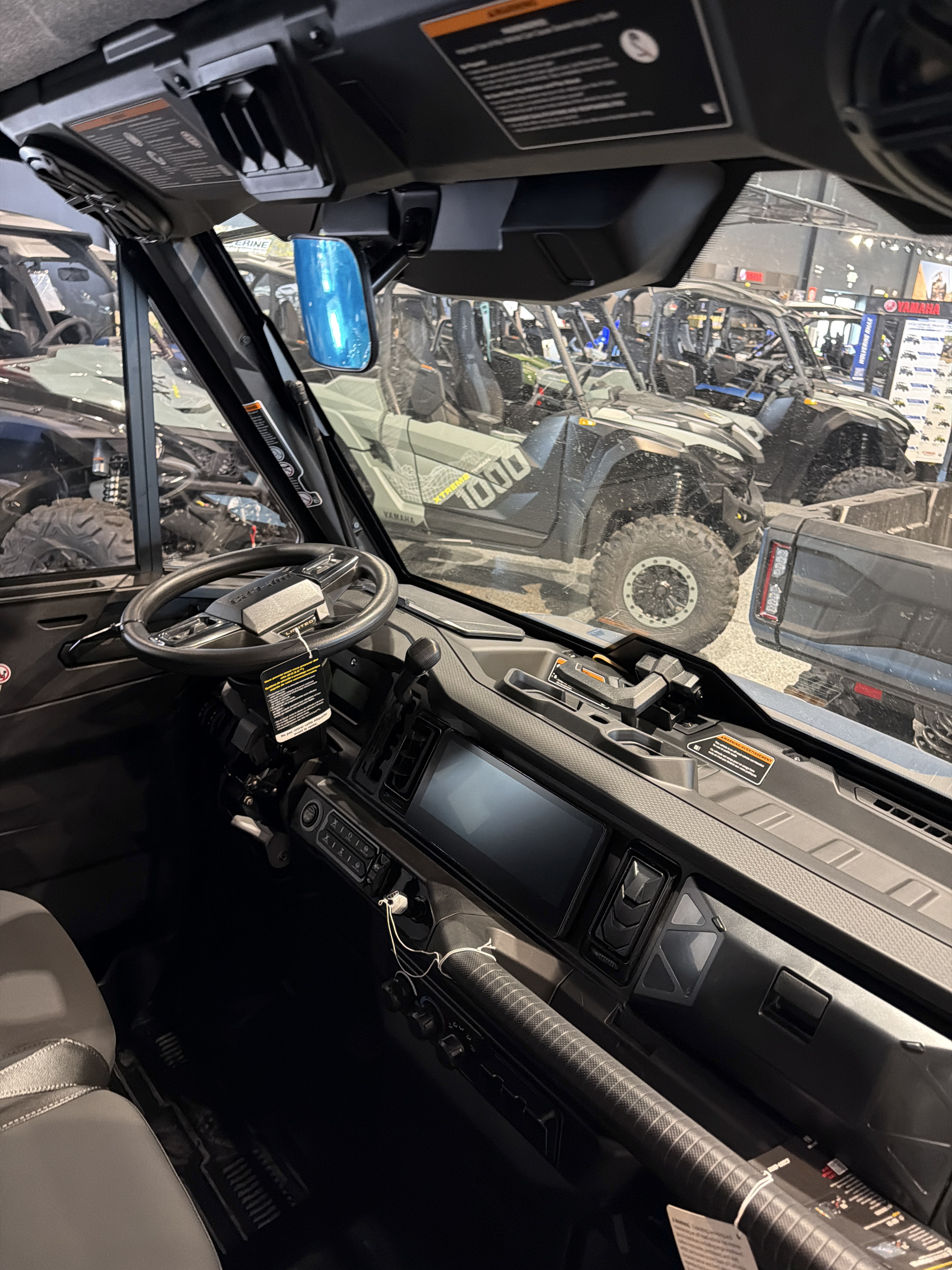 2026 Can-Am Defender MAX Limited HD11 in Fairview, Utah - Photo 3