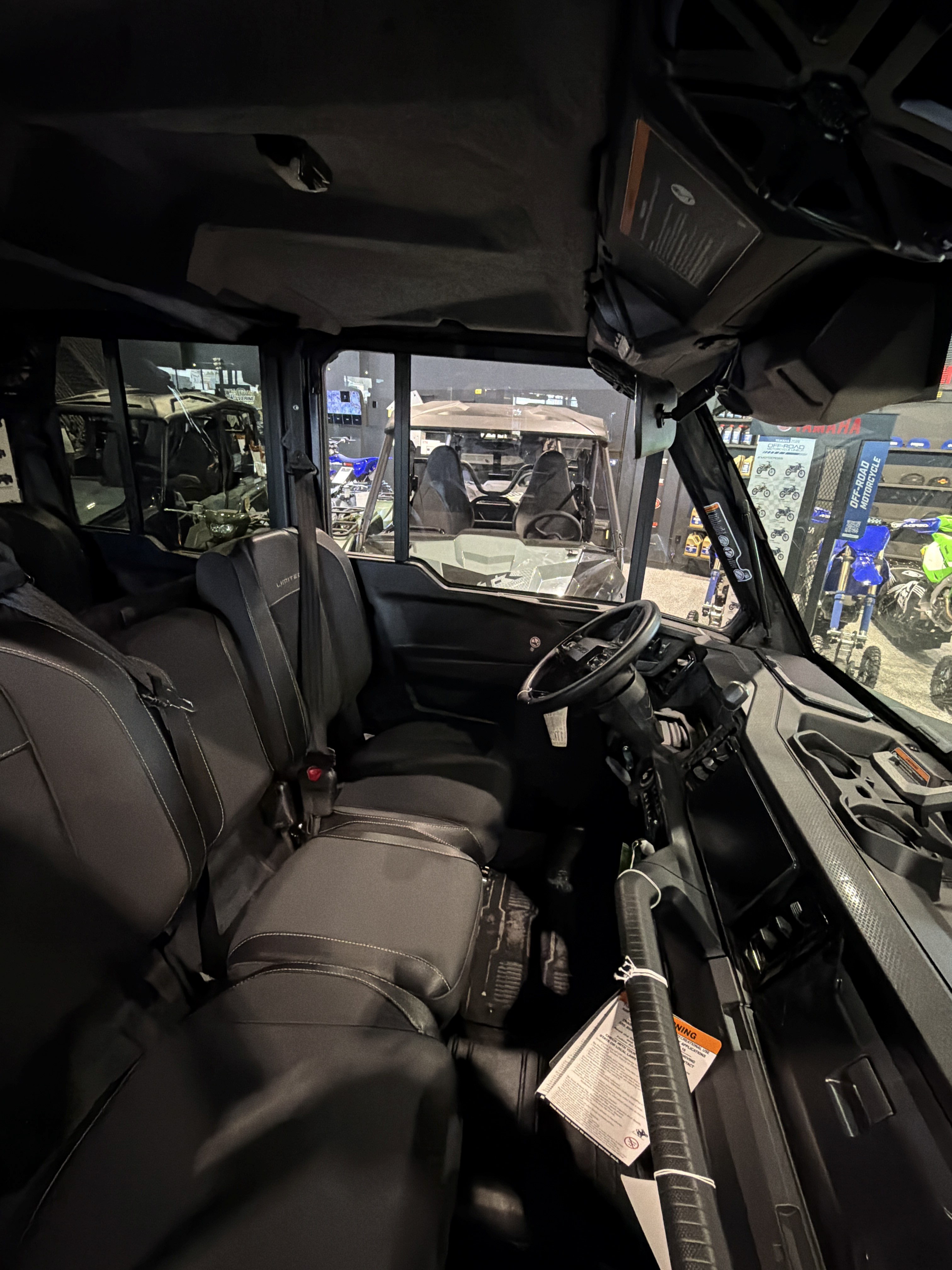 2026 Can-Am Defender MAX Limited HD11 in Fairview, Utah - Photo 4