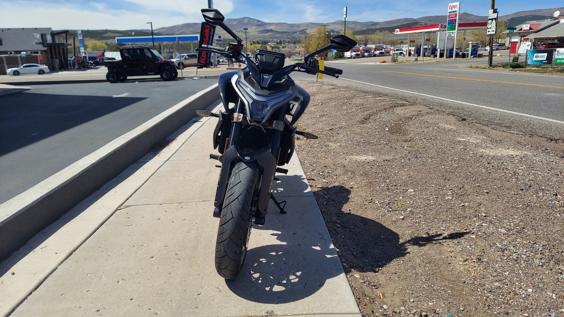 2024 CFMOTO 800NK in Fairview, Utah - Photo 5