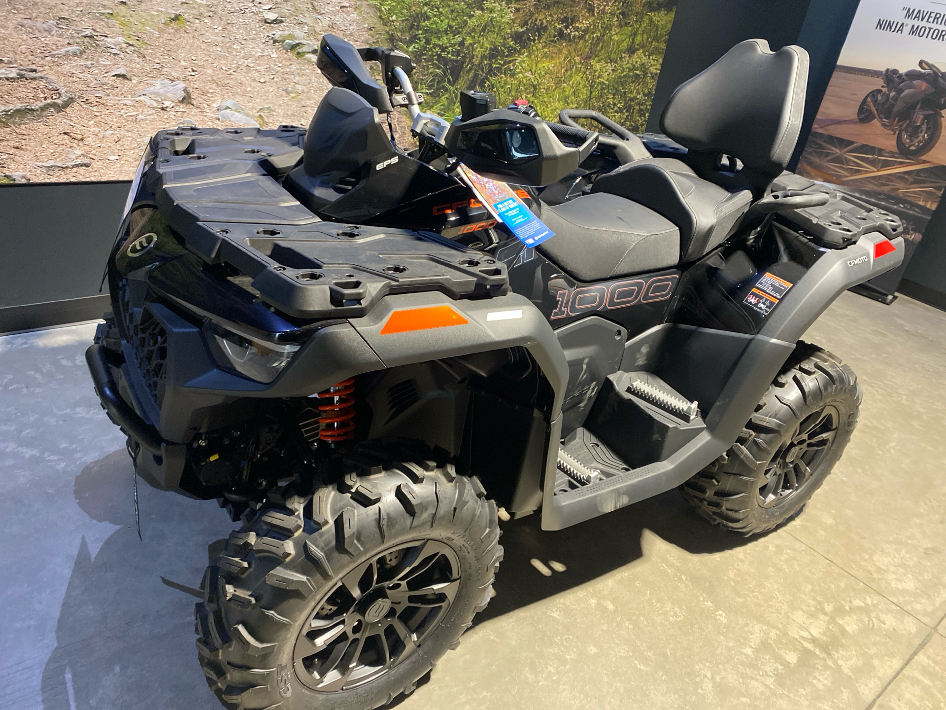 2025 CFMOTO CForce 1000 Touring in Fairview, Utah - Photo 2