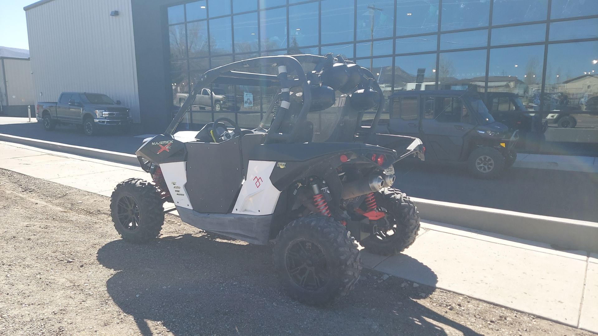 2014 Can-Am Maverick™ X® xc DPS™ 1000R in Fairview, Utah - Photo 9