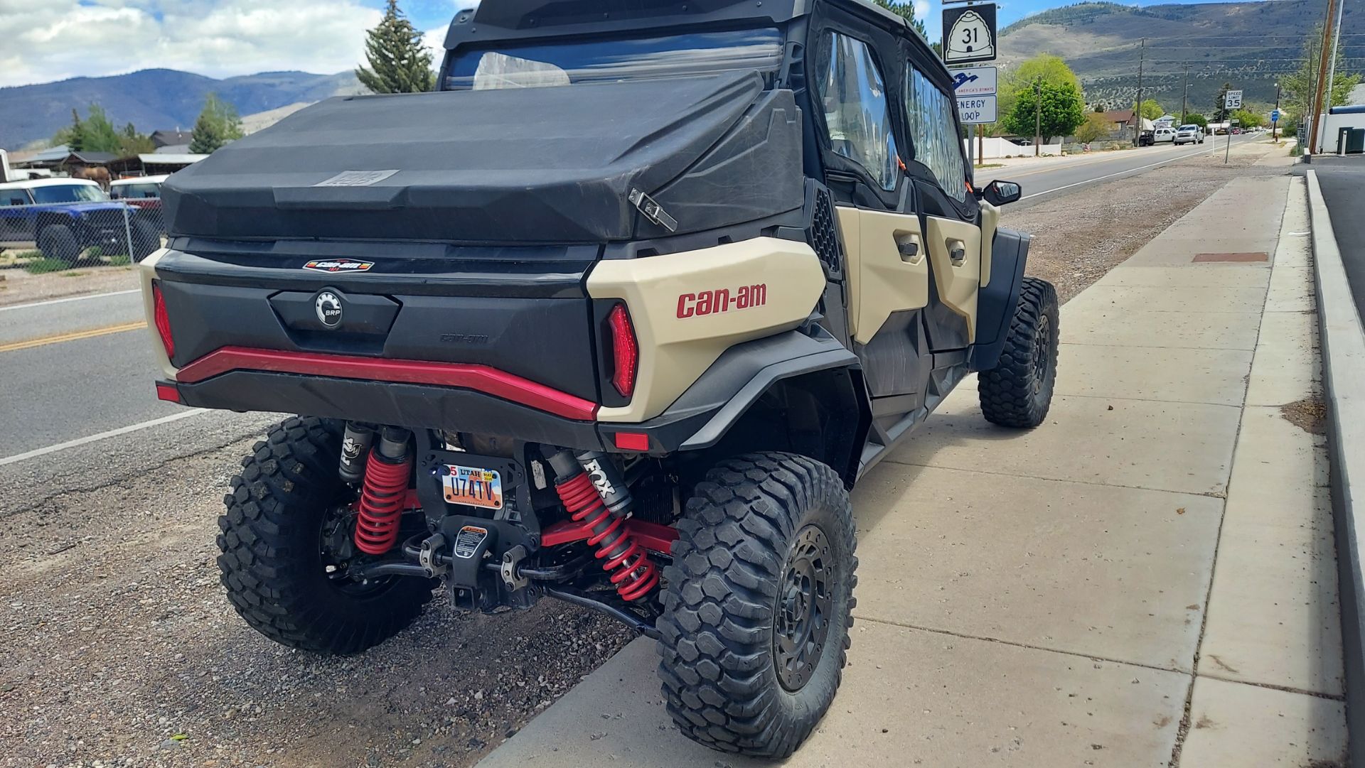 2024 Can-Am Commander MAX XT 1000R in Fairview, Utah - Photo 12