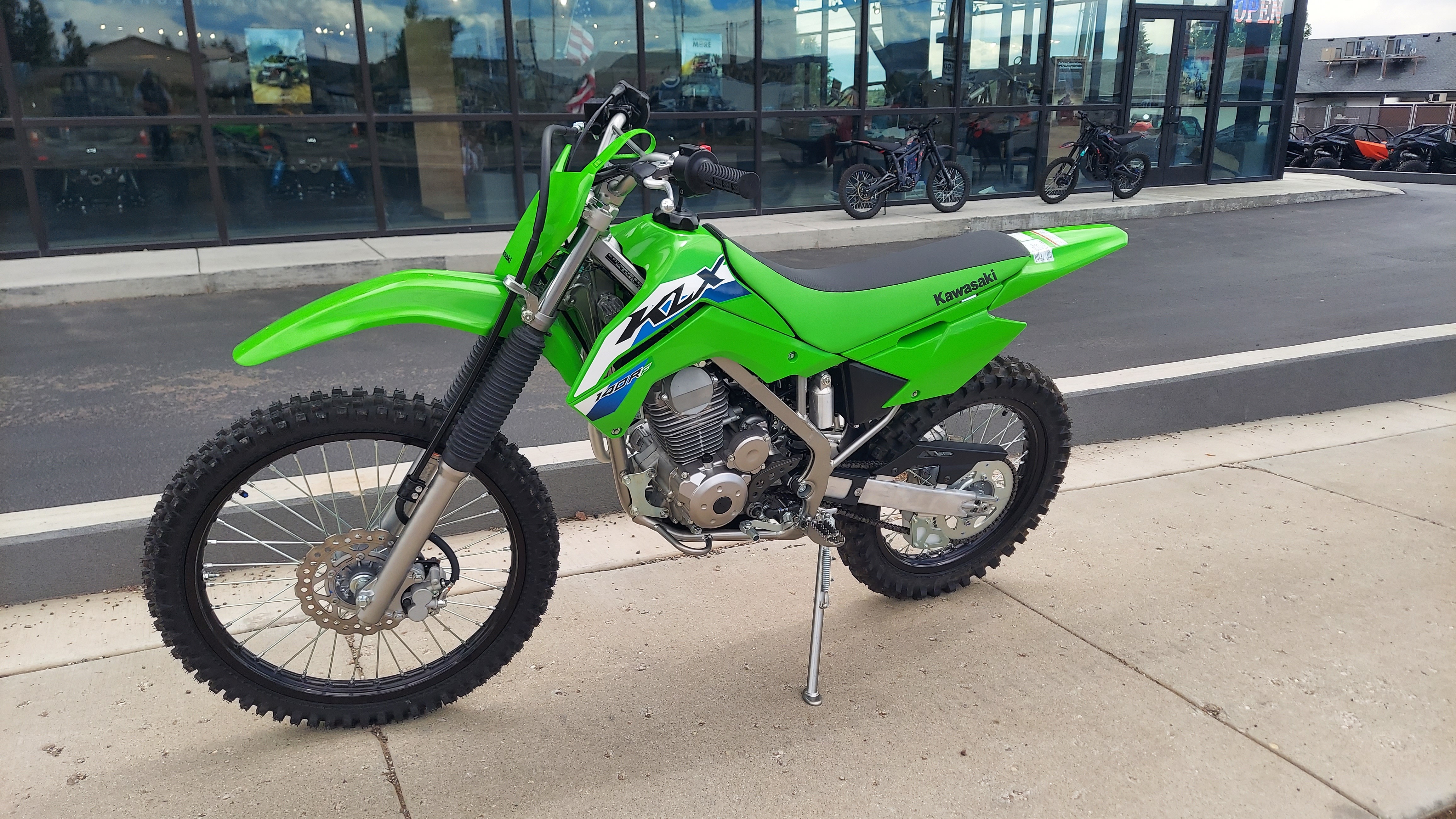 2027 Kawasaki KLX®140R F in Fairview, Utah - Photo 3