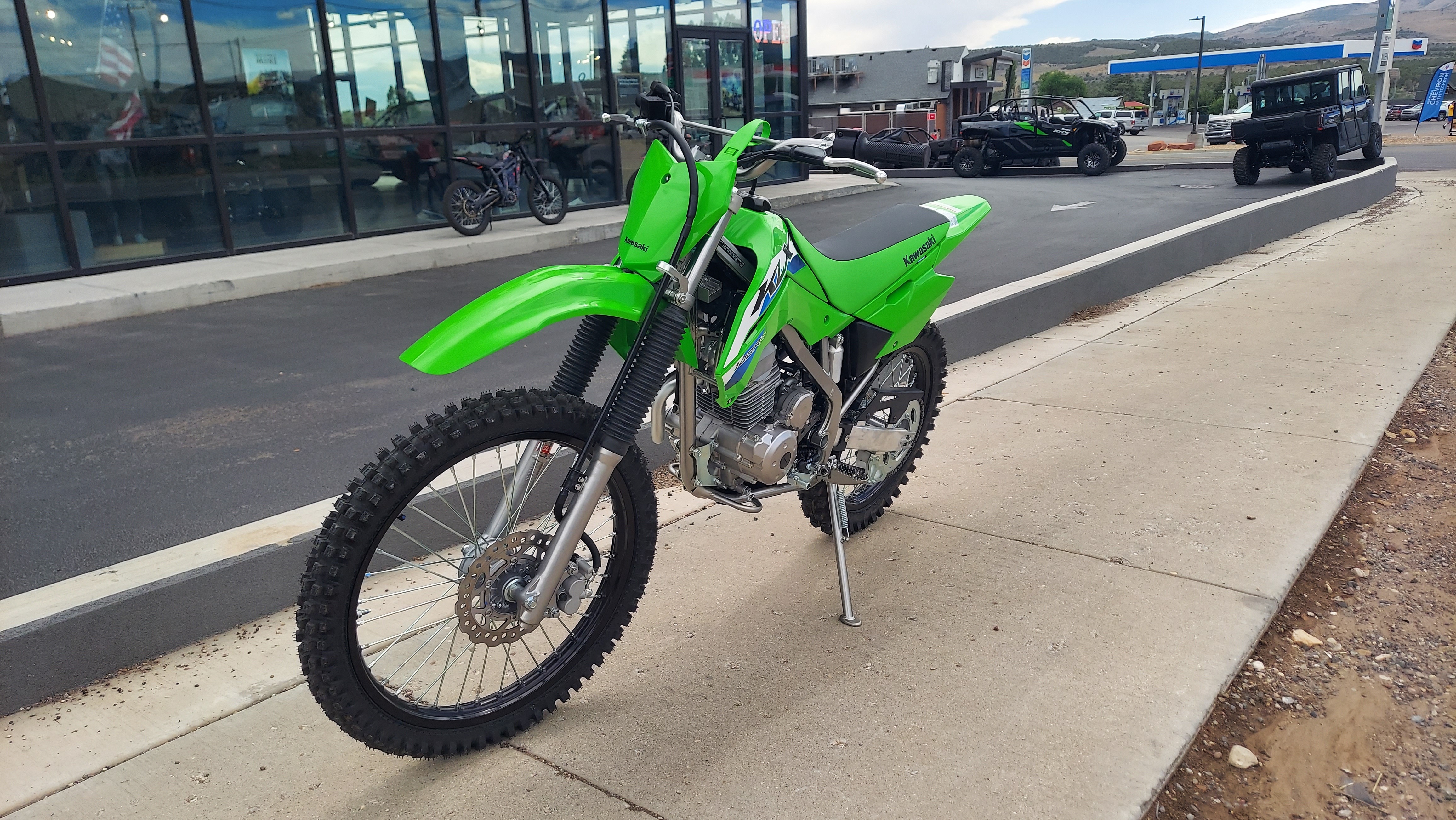 2027 Kawasaki KLX®140R F in Fairview, Utah - Photo 4