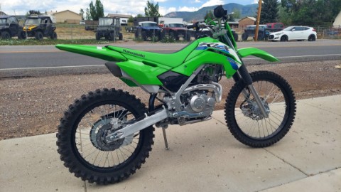 2027 Kawasaki KLX®140R F in Fairview, Utah - Photo 11