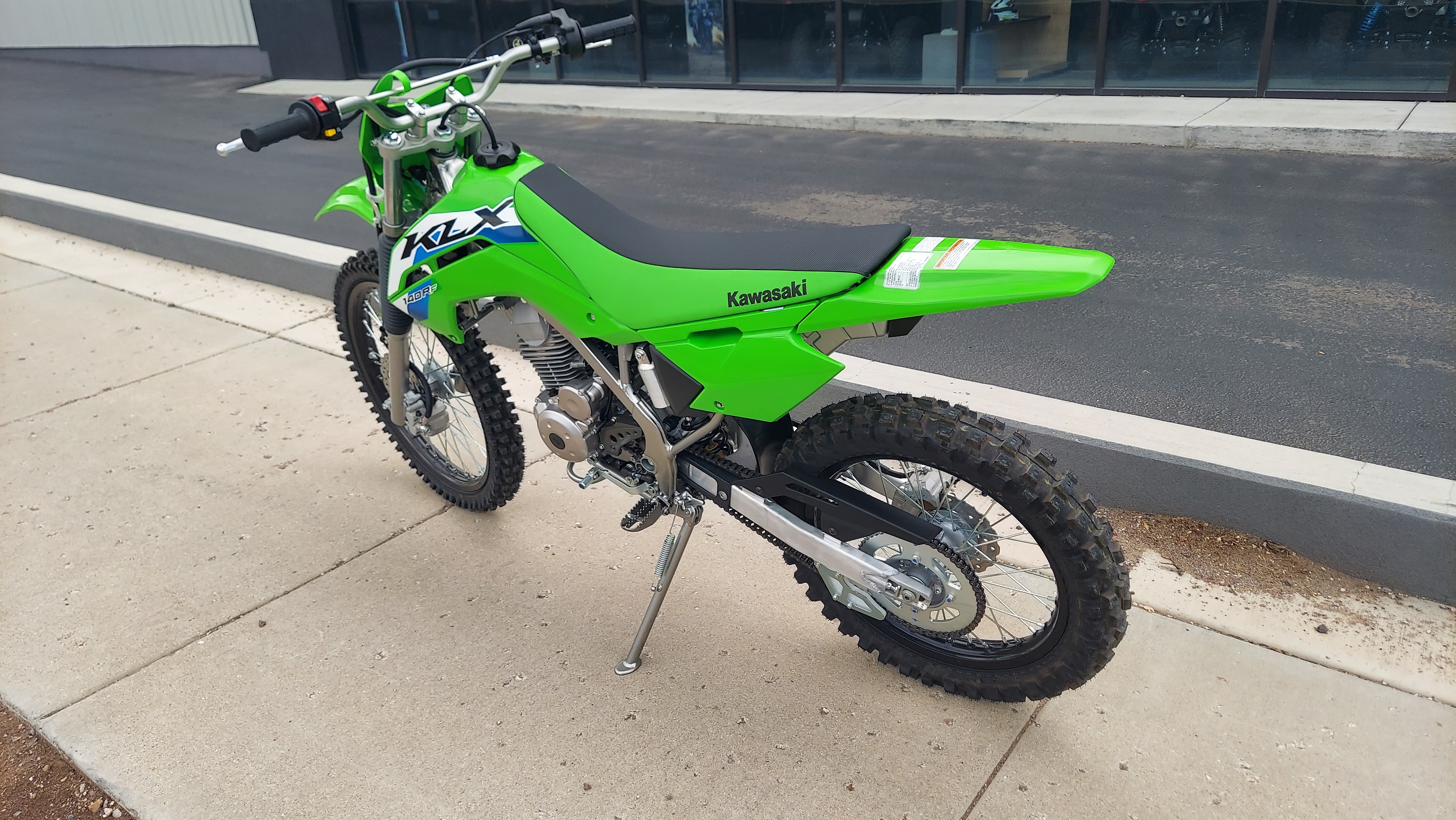 2027 Kawasaki KLX®140R F in Fairview, Utah - Photo 16