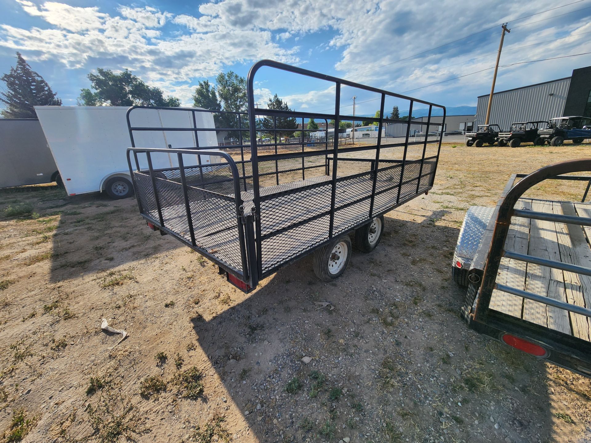 1999 VOYAGER TRAILER in Fairview, Utah - Photo 2
