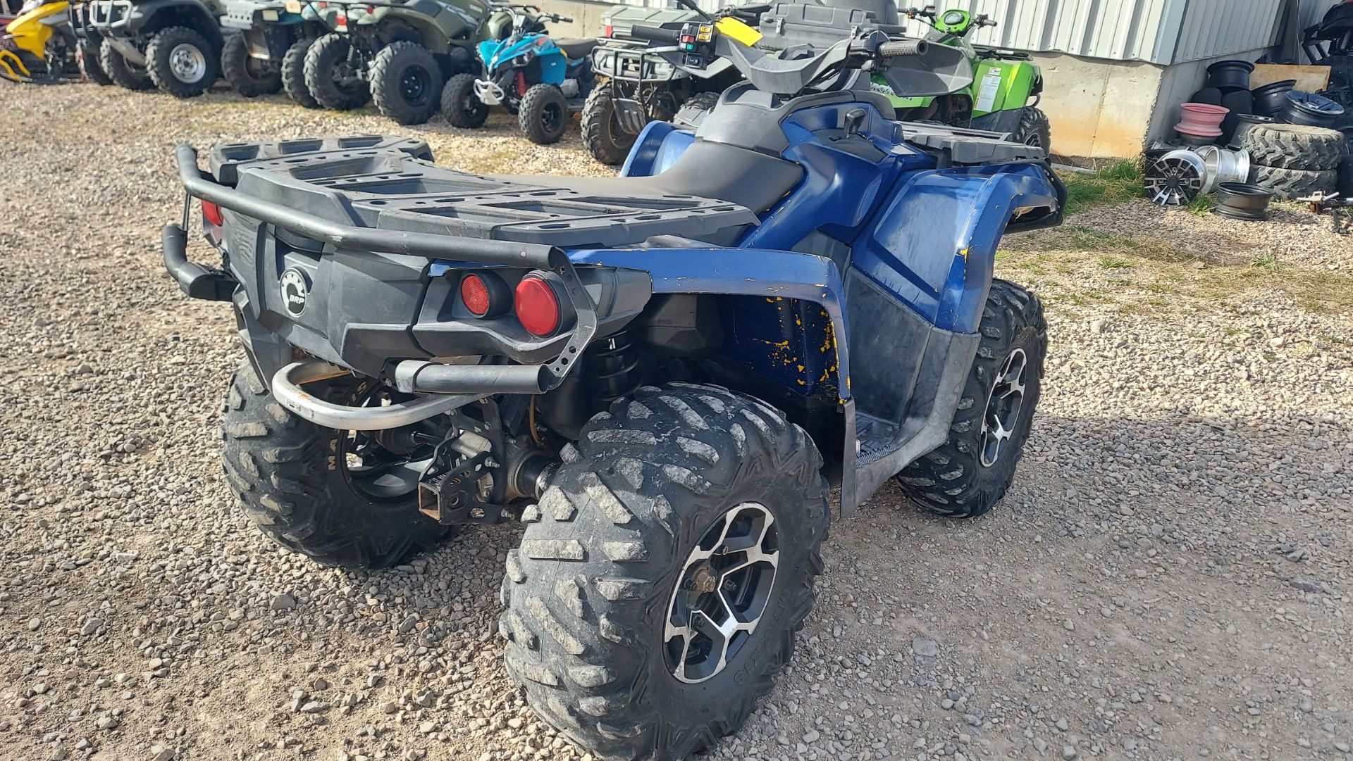 2012 Can-Am Outlander™ 1000 XT in Fairview, Utah - Photo 11