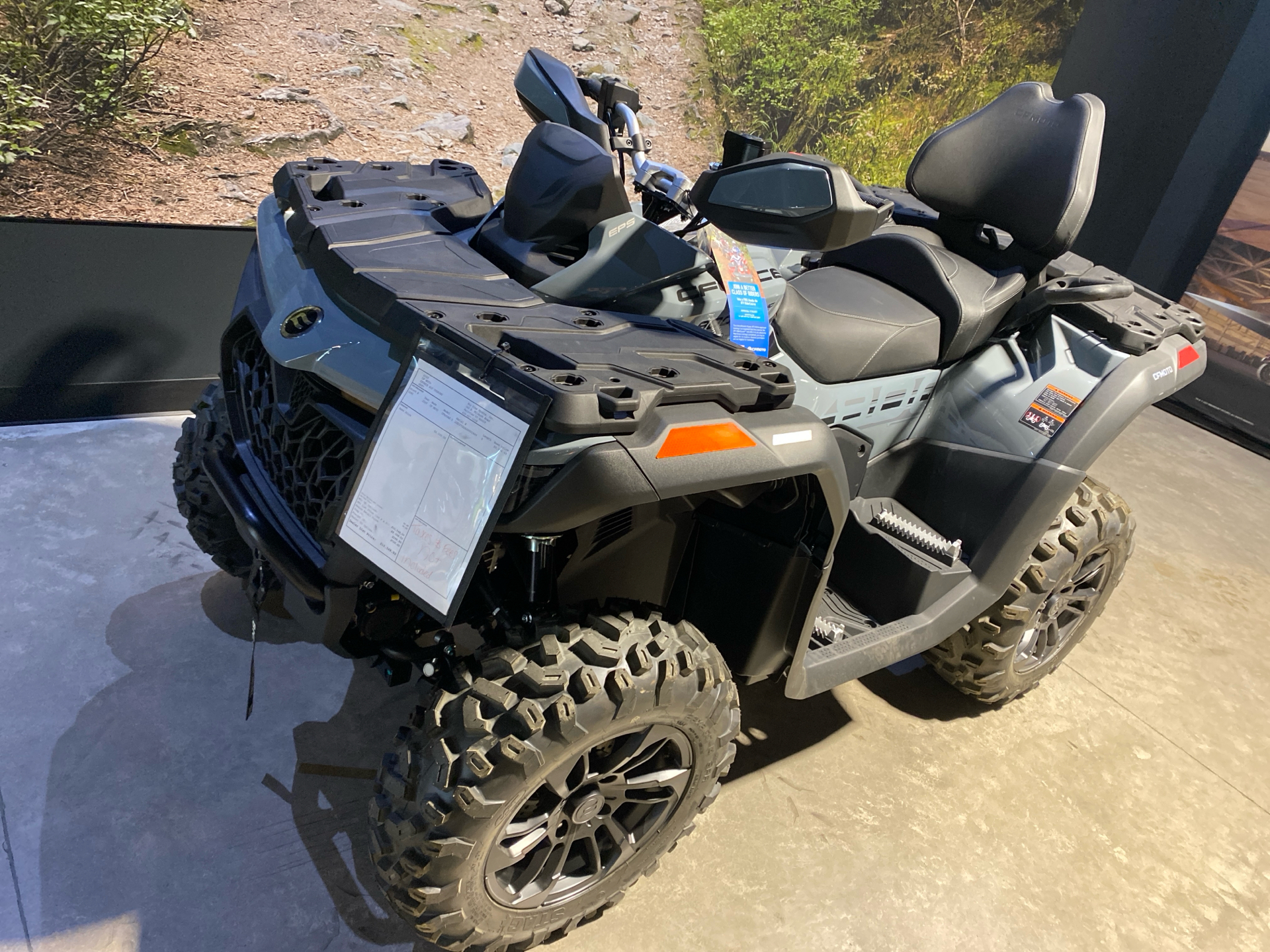 2025 CFMOTO CForce 800 Touring in Fairview, Utah - Photo 2