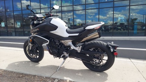 2024 CFMOTO 800NK in Fairview, Utah - Photo 3