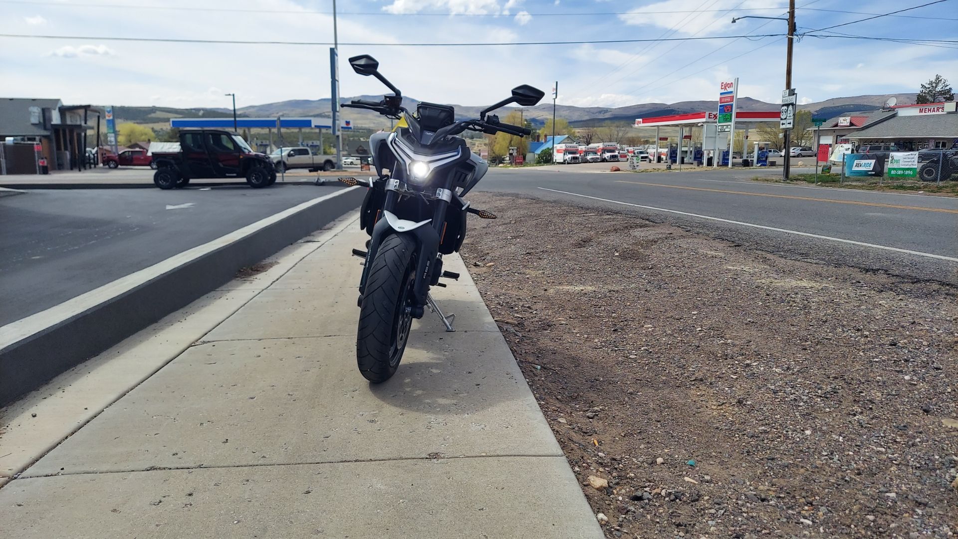 2024 CFMOTO 800NK in Fairview, Utah - Photo 5