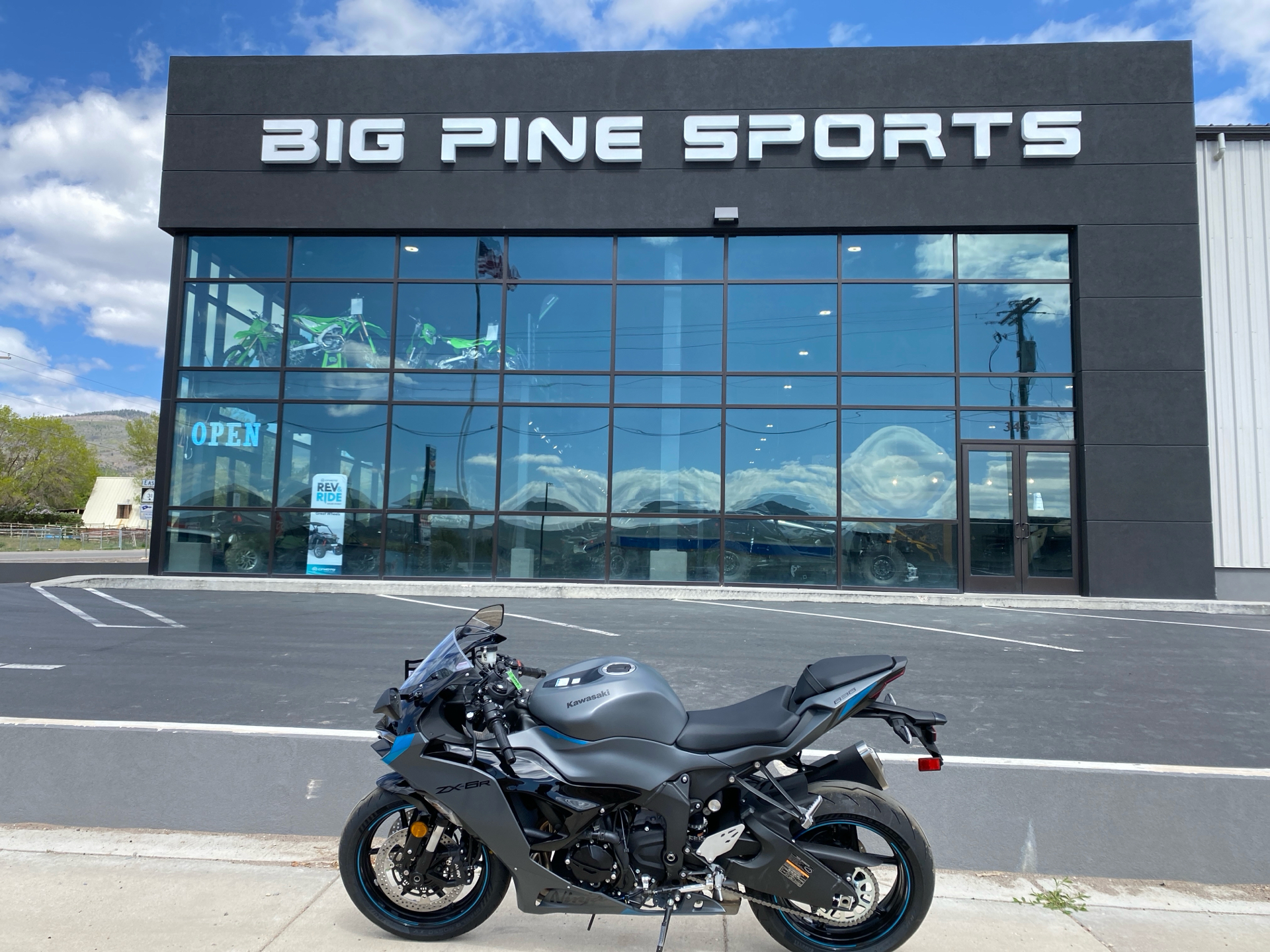 2025 Kawasaki Ninja ZX-6R in Fairview, Utah - Photo 1