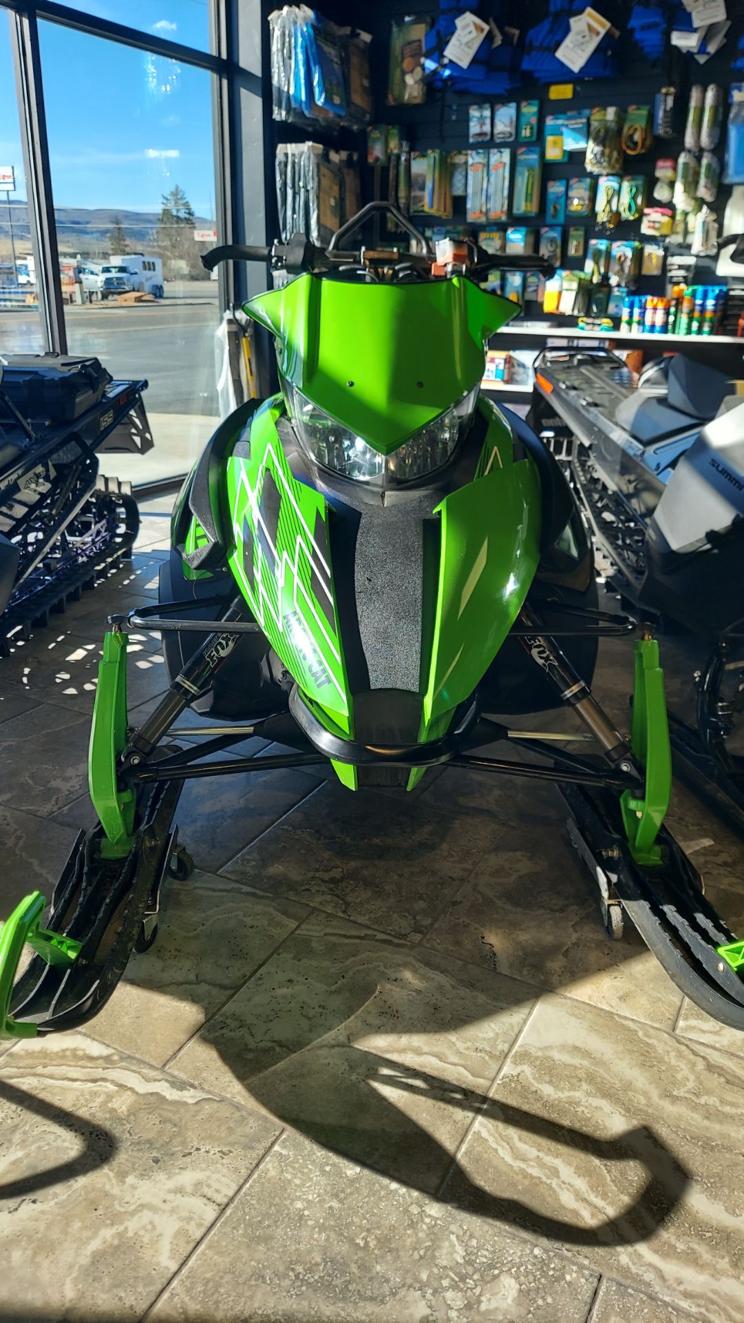 2015 Arctic Cat M 8000 153" in Fairview, Utah - Photo 2
