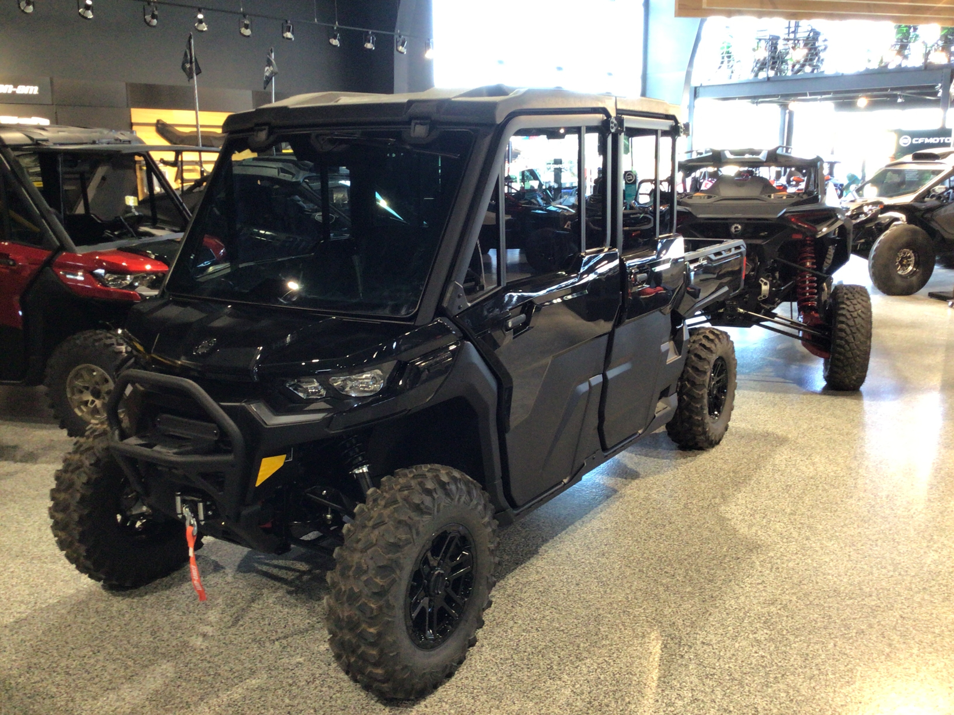 2025 Can-Am Defender MAX Lone Star CAB in Fairview, Utah - Photo 1