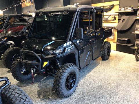2025 Can-Am Defender MAX Lone Star CAB in Fairview, Utah - Photo 1
