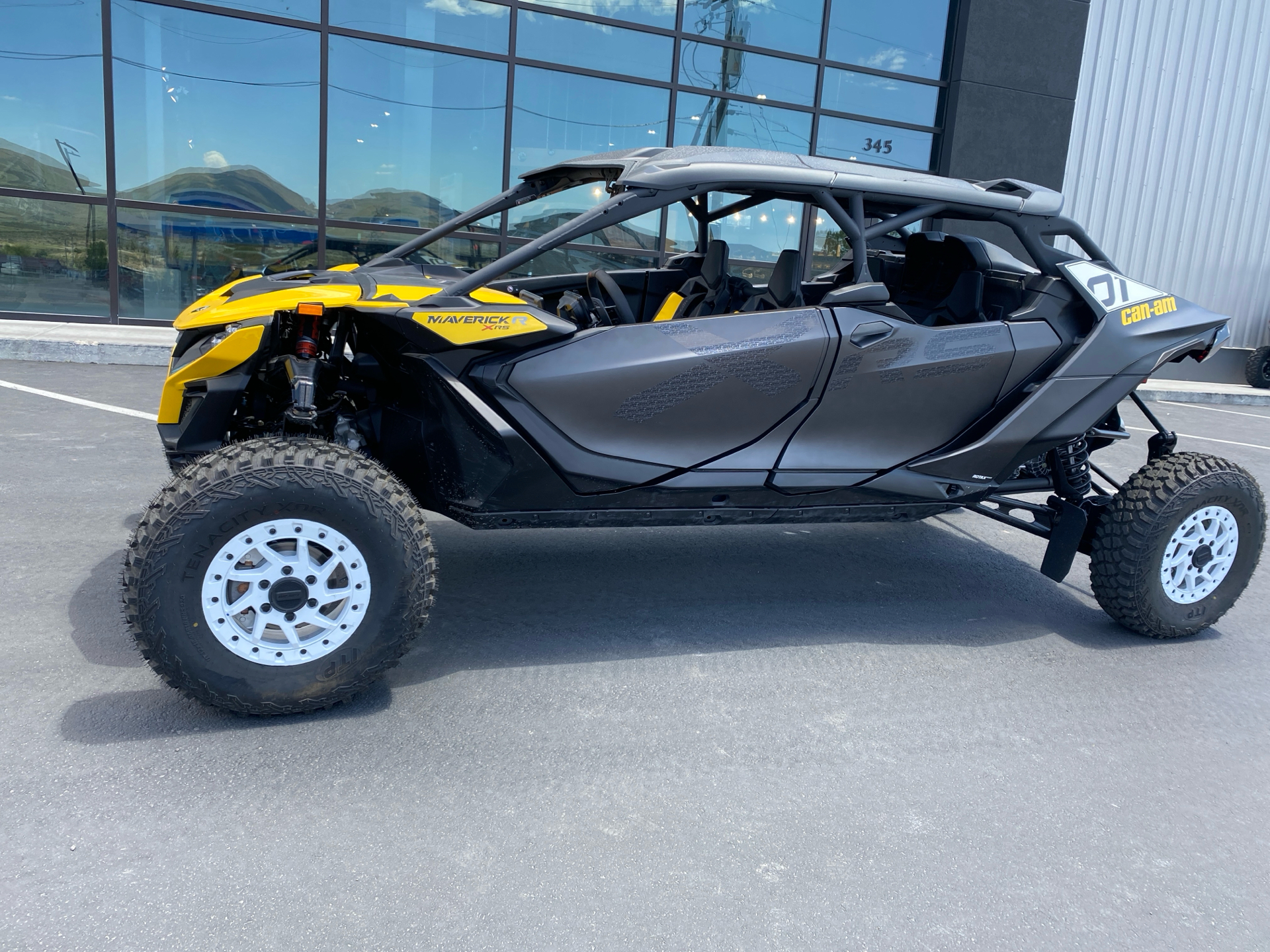 2025 Can-Am Maverick R MAX X RS with Smart-Shox in Fairview, Utah - Photo 2