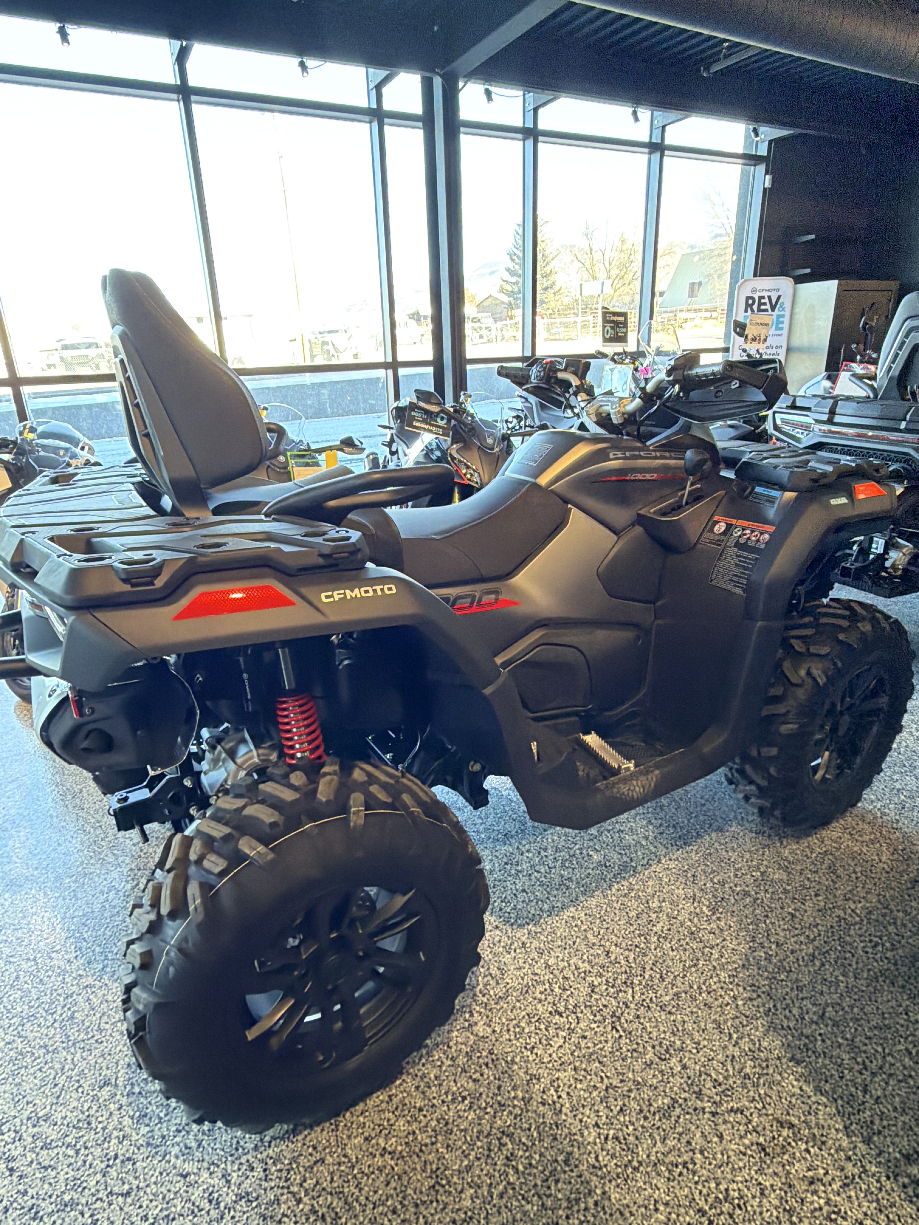 2026 CFMOTO CForce 1000 Touring in Fairview, Utah - Photo 3