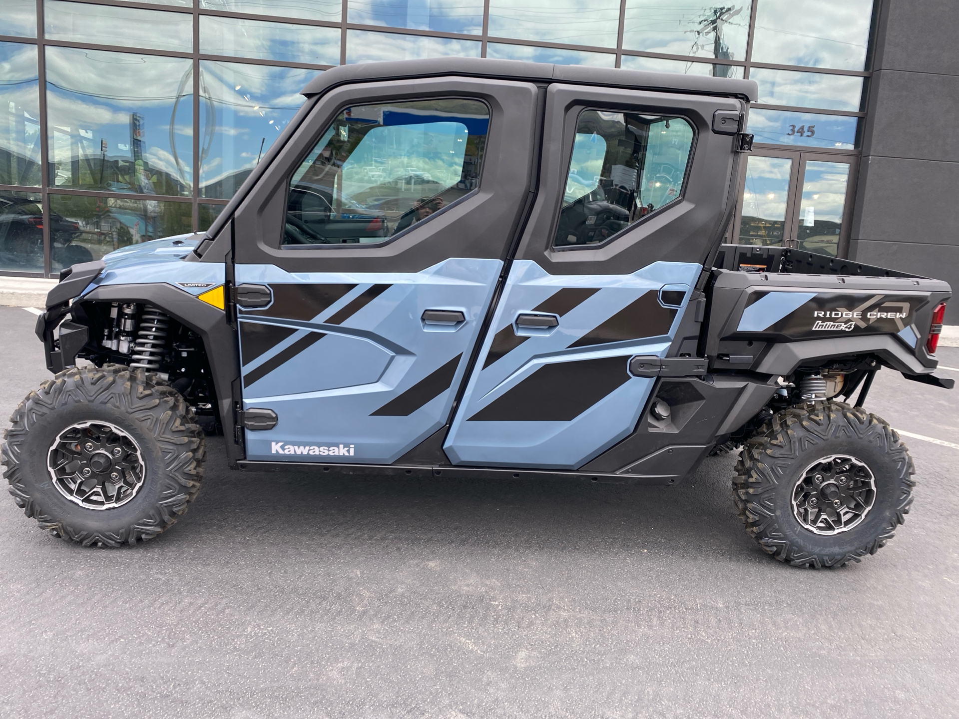 2025 Kawasaki RIDGE XR CREW Limited HVAC in Fairview, Utah - Photo 2