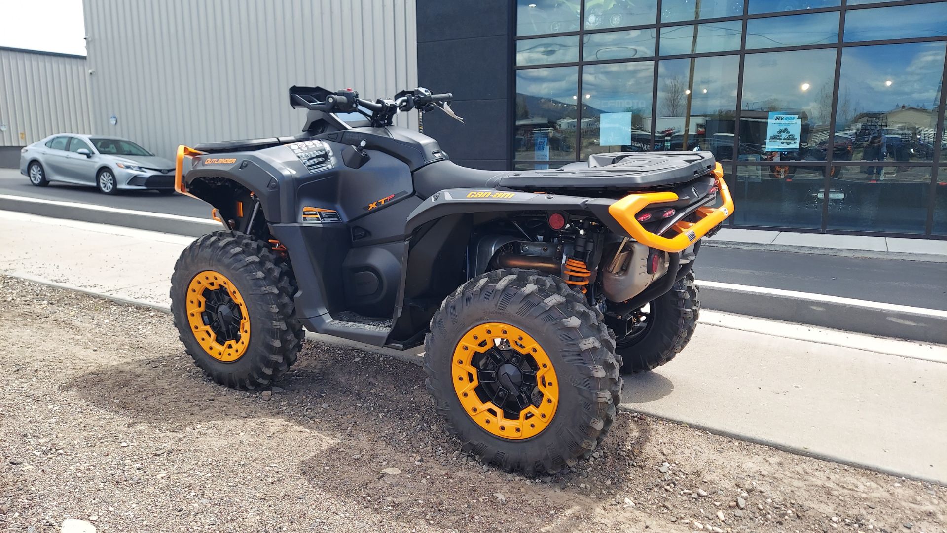 2026 Can-Am Outlander XT-P 1000R Smart-Shox with 10.25 in. touchscreen display in Fairview, Utah - Photo 4