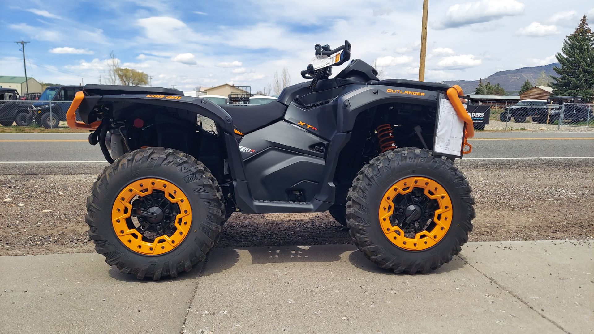 2026 Can-Am Outlander XT-P 1000R Smart-Shox with 10.25 in. touchscreen display in Fairview, Utah - Photo 8