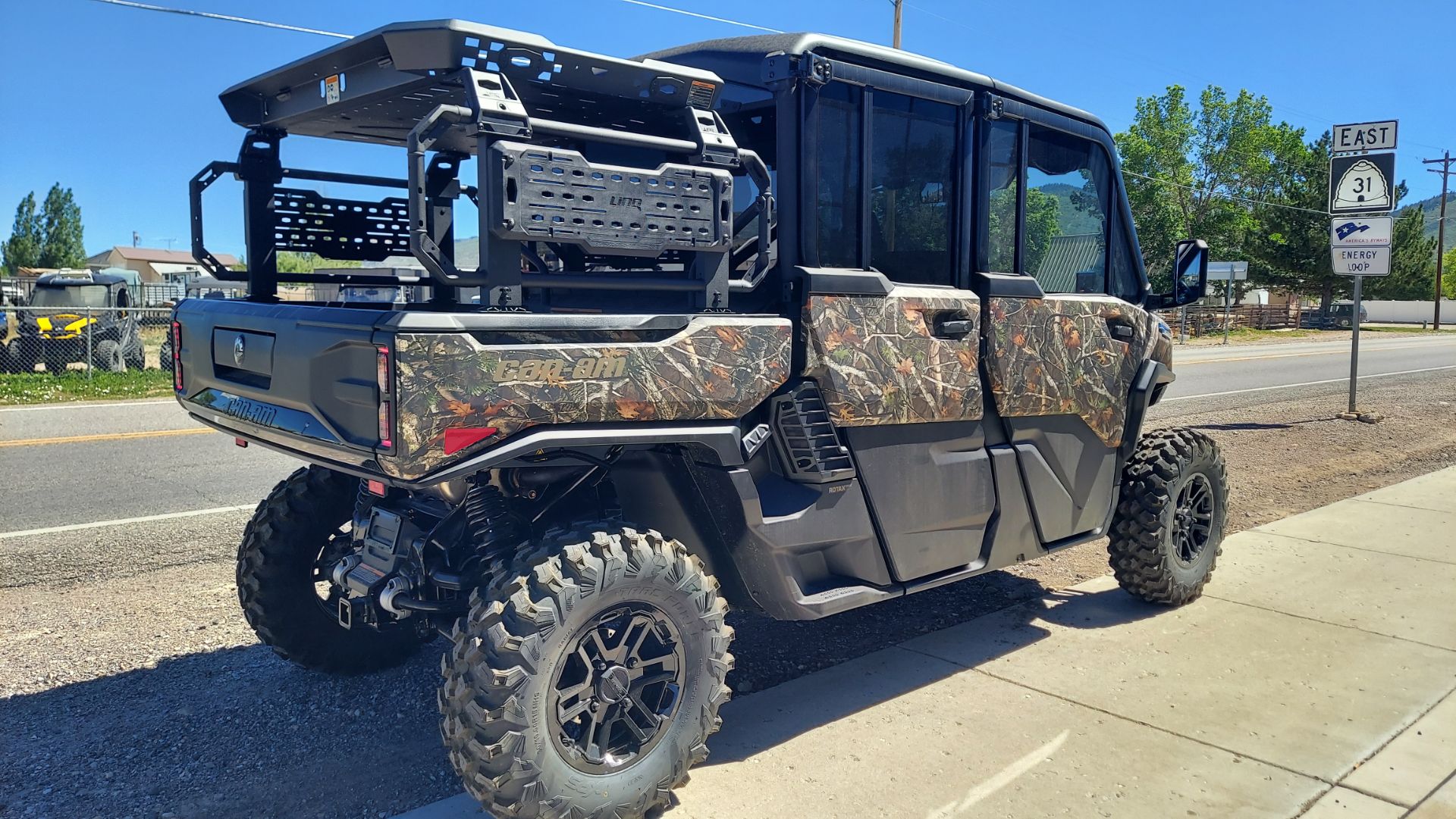 2026 Can-Am Defender MAX Limited HD11 in Fairview, Utah - Photo 13