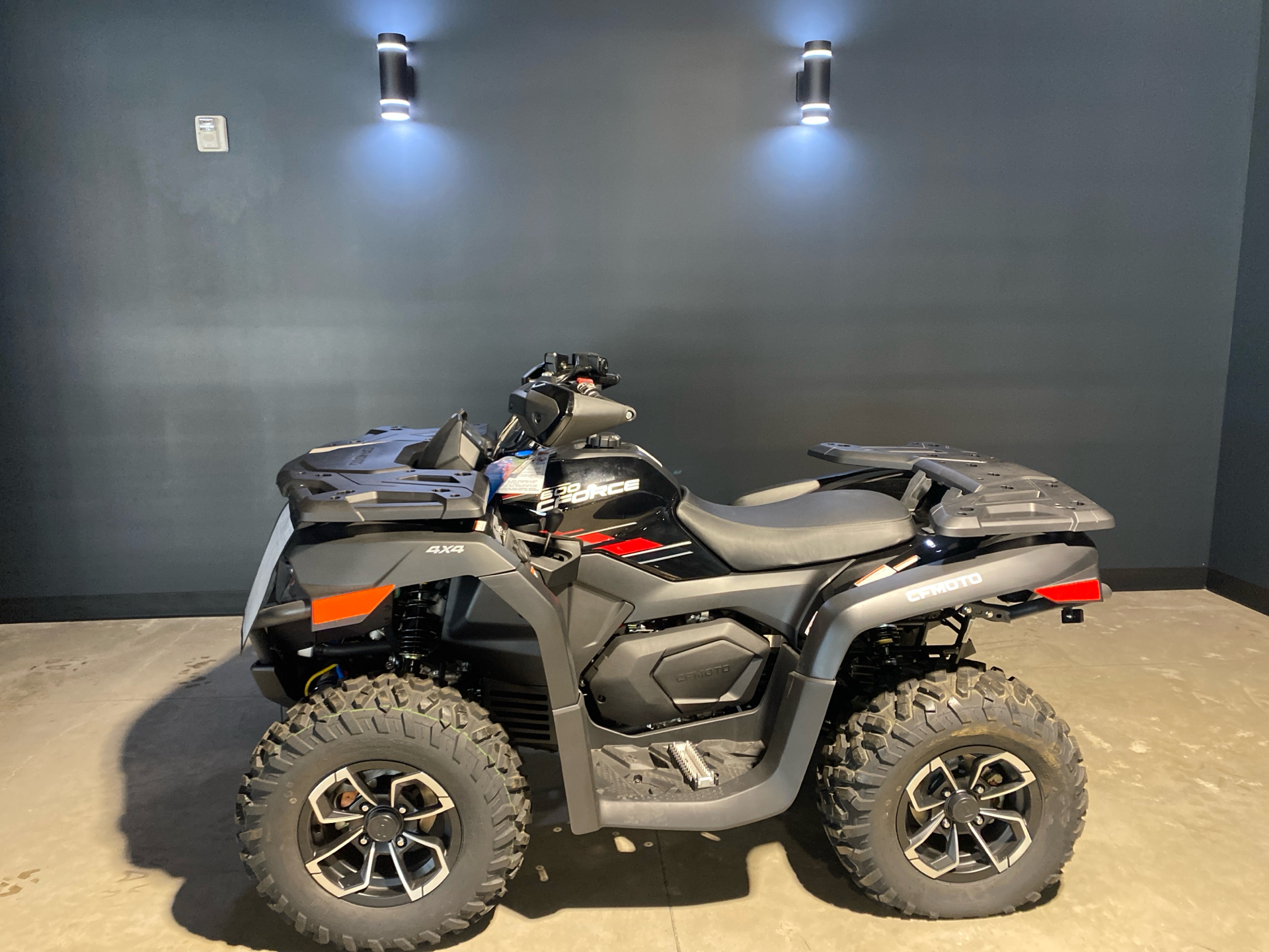 2024 CFMOTO CForce 600 in Fairview, Utah - Photo 1