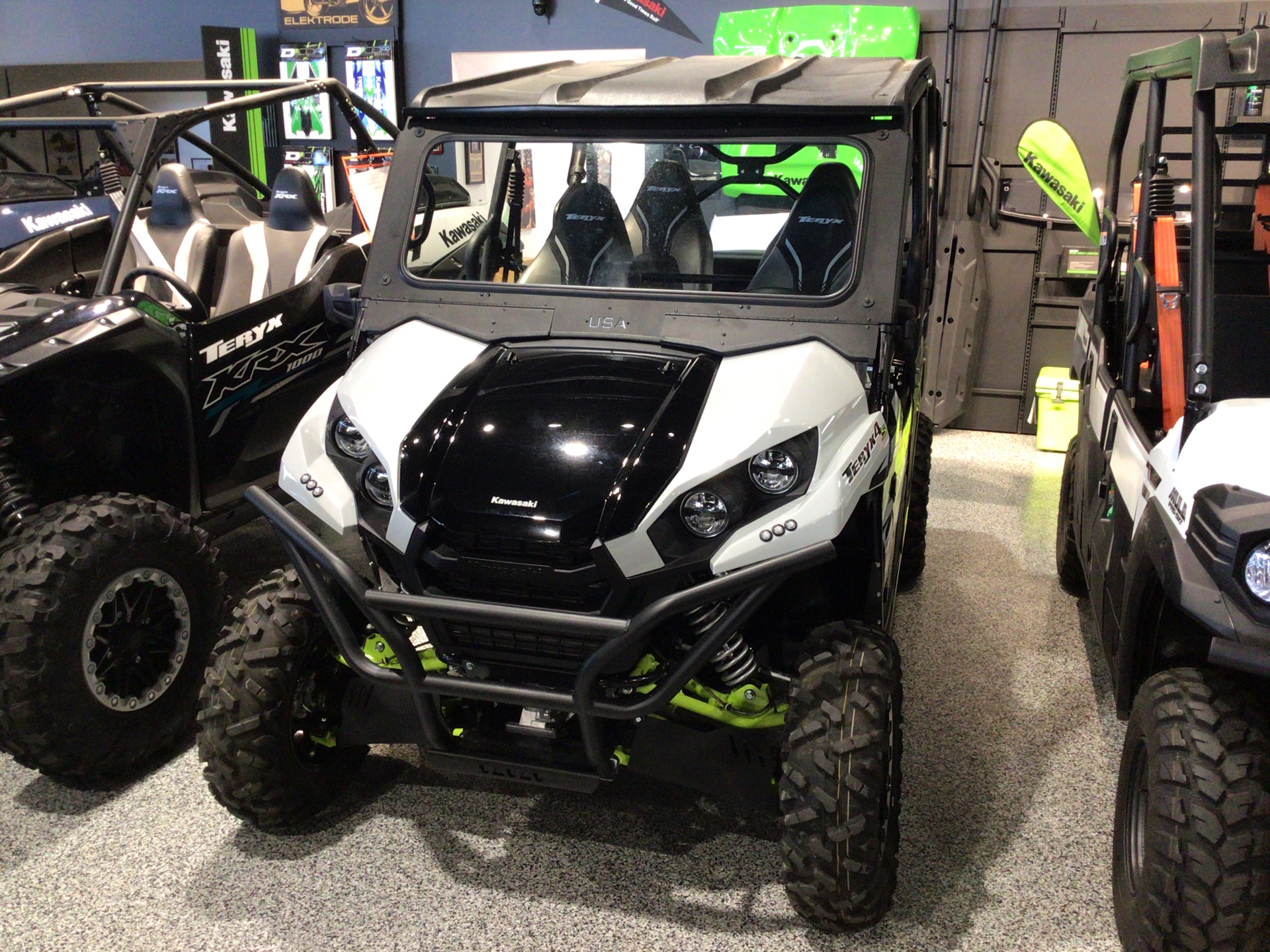 2025 Kawasaki Teryx4 S LE in Fairview, Utah - Photo 1