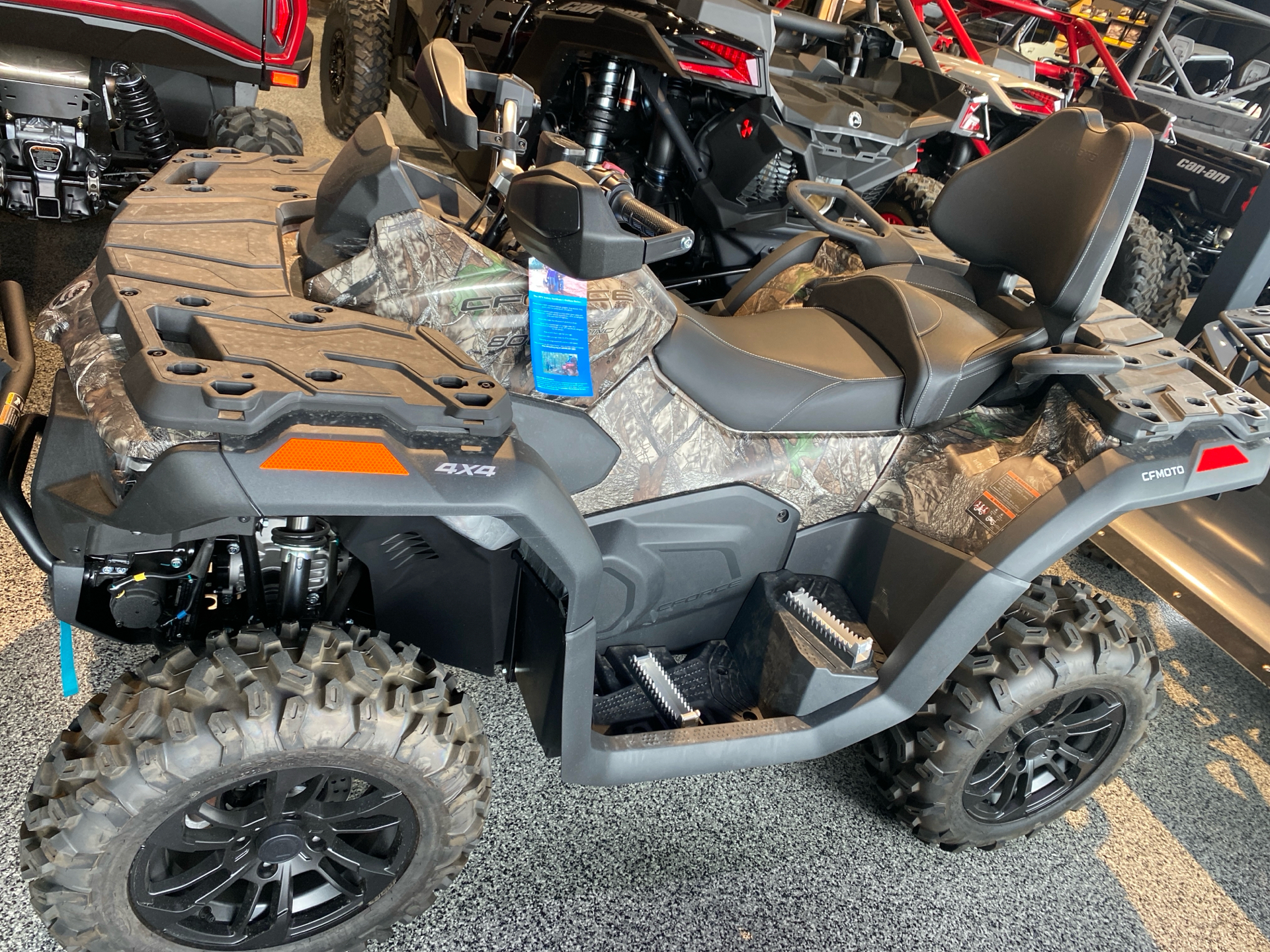 2025 CFMOTO CForce 800 Touring in Fairview, Utah - Photo 3