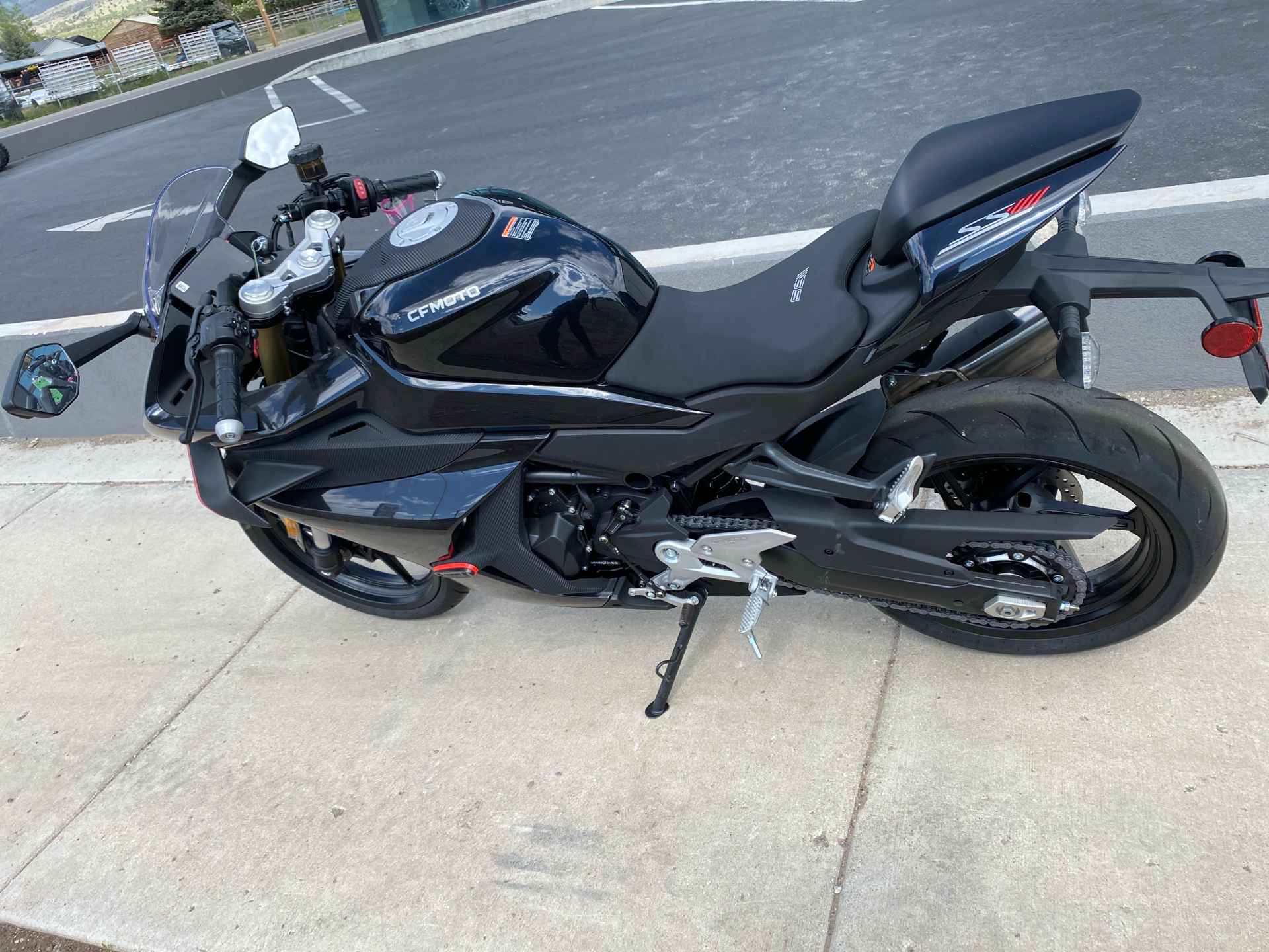 2024 CFMOTO 450SS in Fairview, Utah - Photo 2