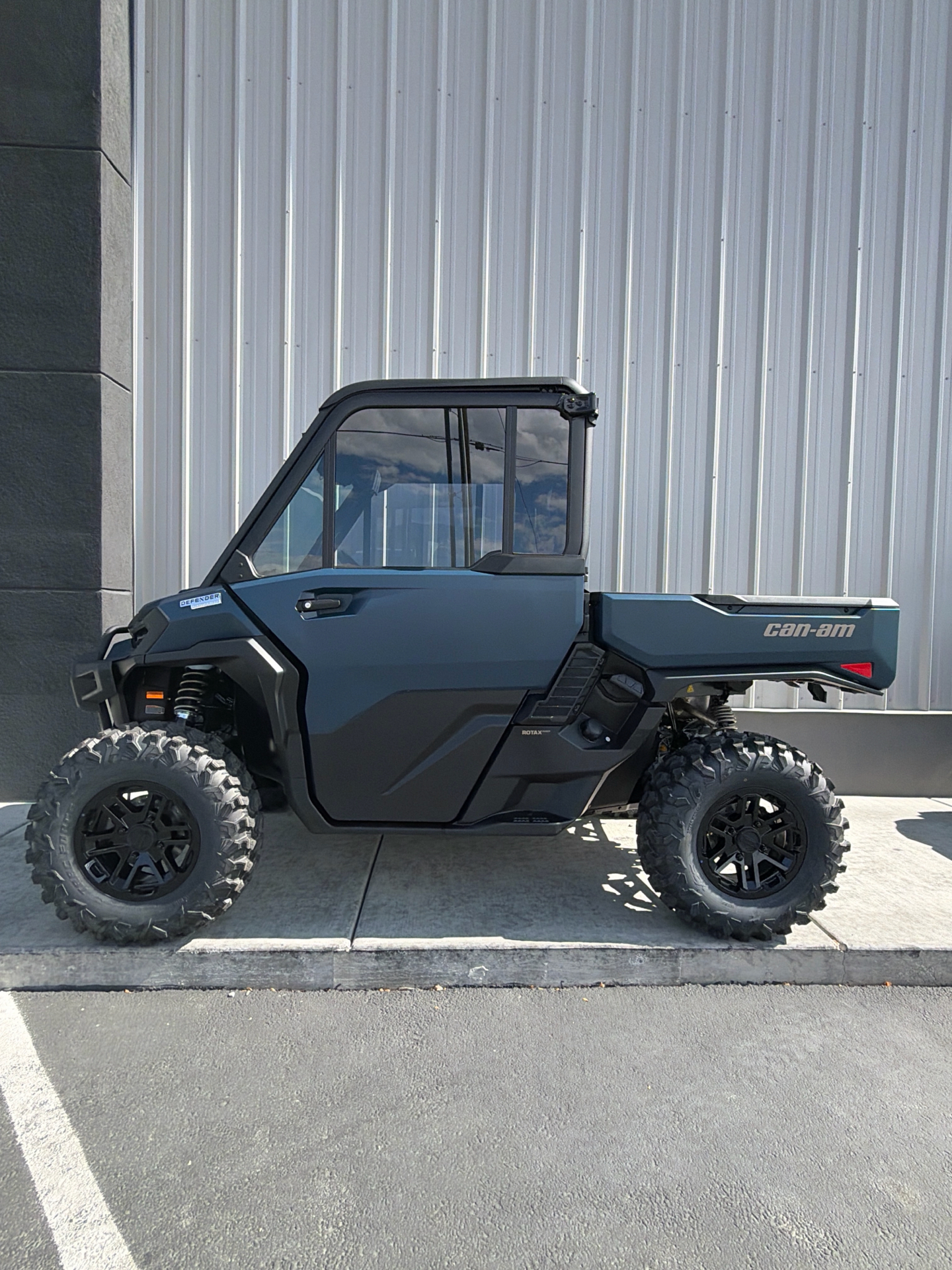 2026 Can-Am Defender Limited HD11 in Fairview, Utah - Photo 1