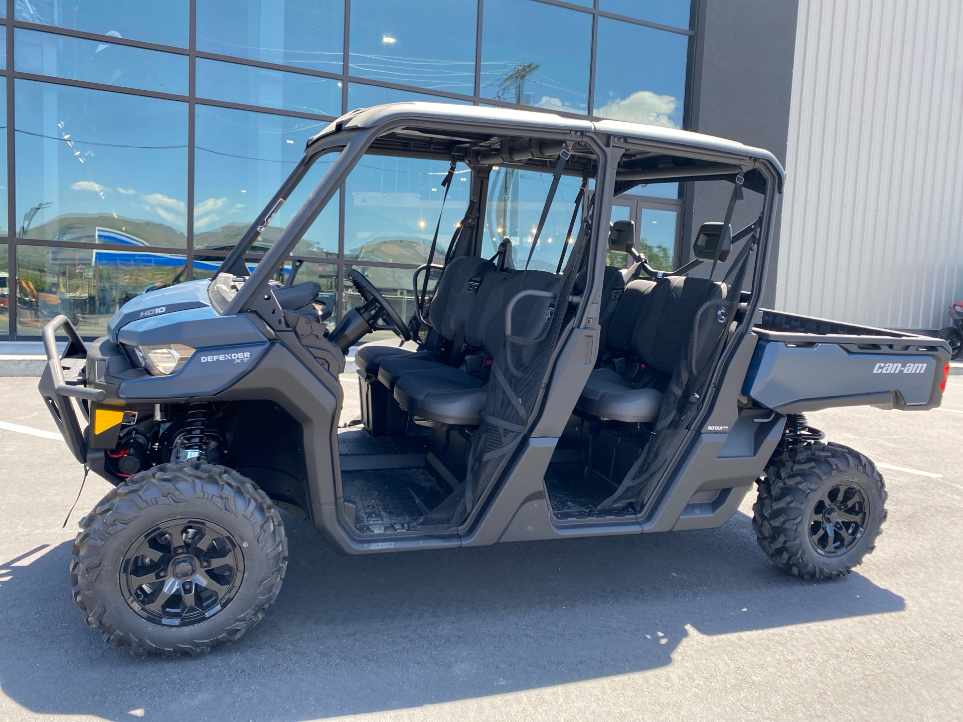 2025 Can-Am Defender MAX XT HD10 in Fairview, Utah - Photo 2