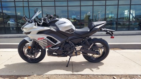 2026 Kawasaki Ninja® 650 in Fairview, Utah - Photo 2
