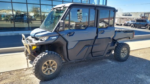 2025 Can-Am Defender MAX Limited in Fairview, Utah - Photo 4