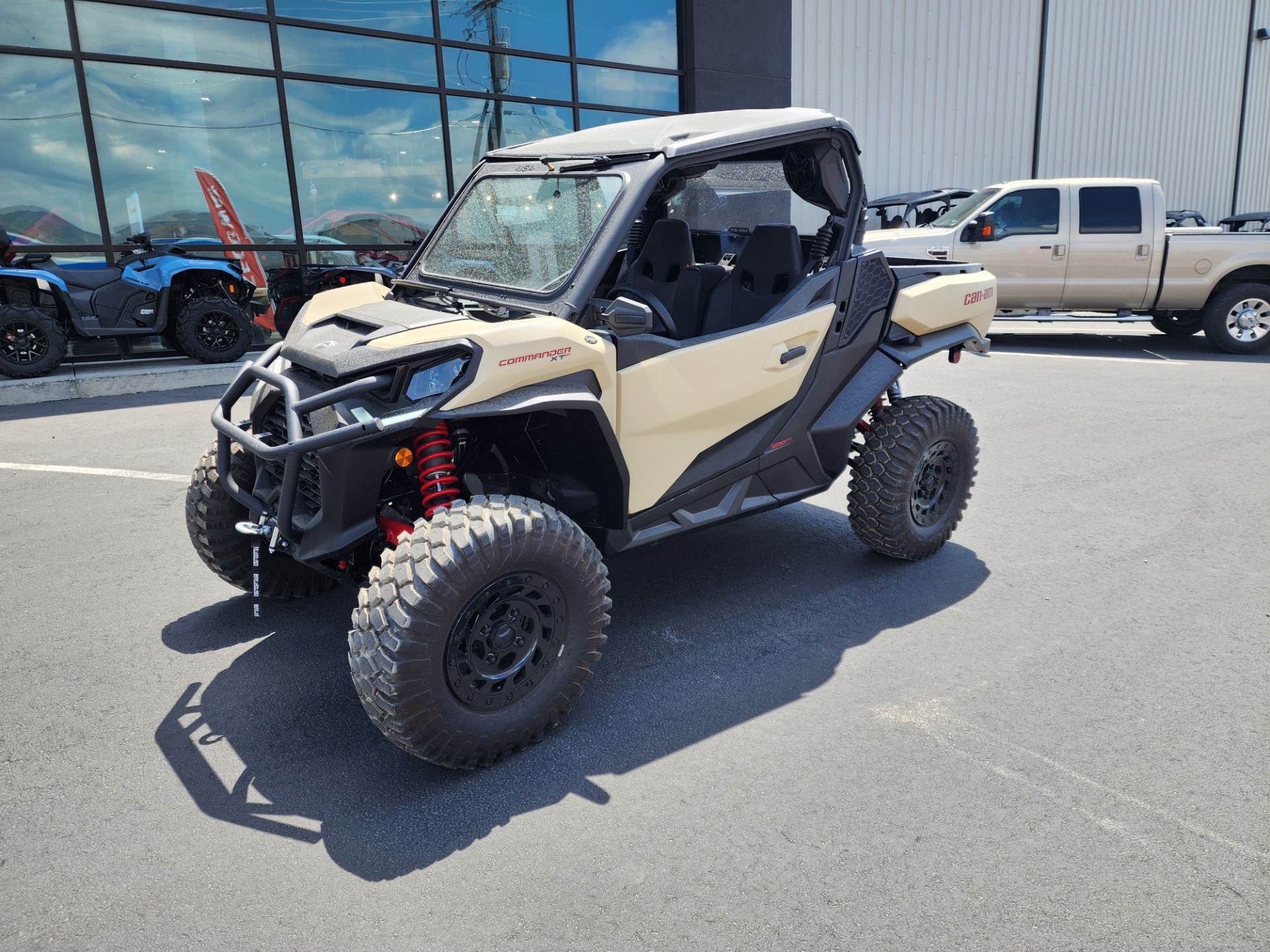 2024 Can-Am Commander XT-P in Fairview, Utah - Photo 2