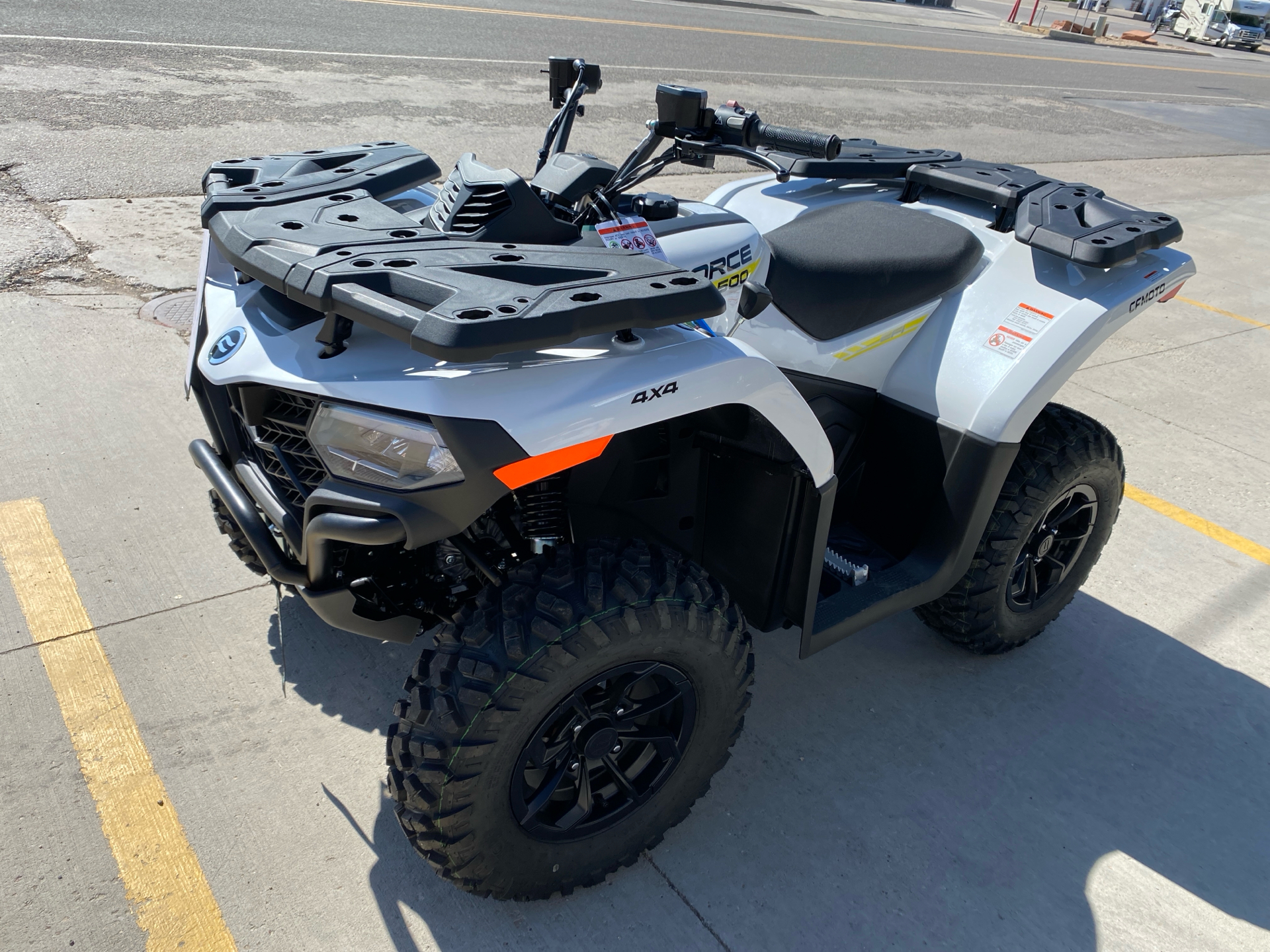 2025 CFMOTO CForce 500 in Fairview, Utah - Photo 2