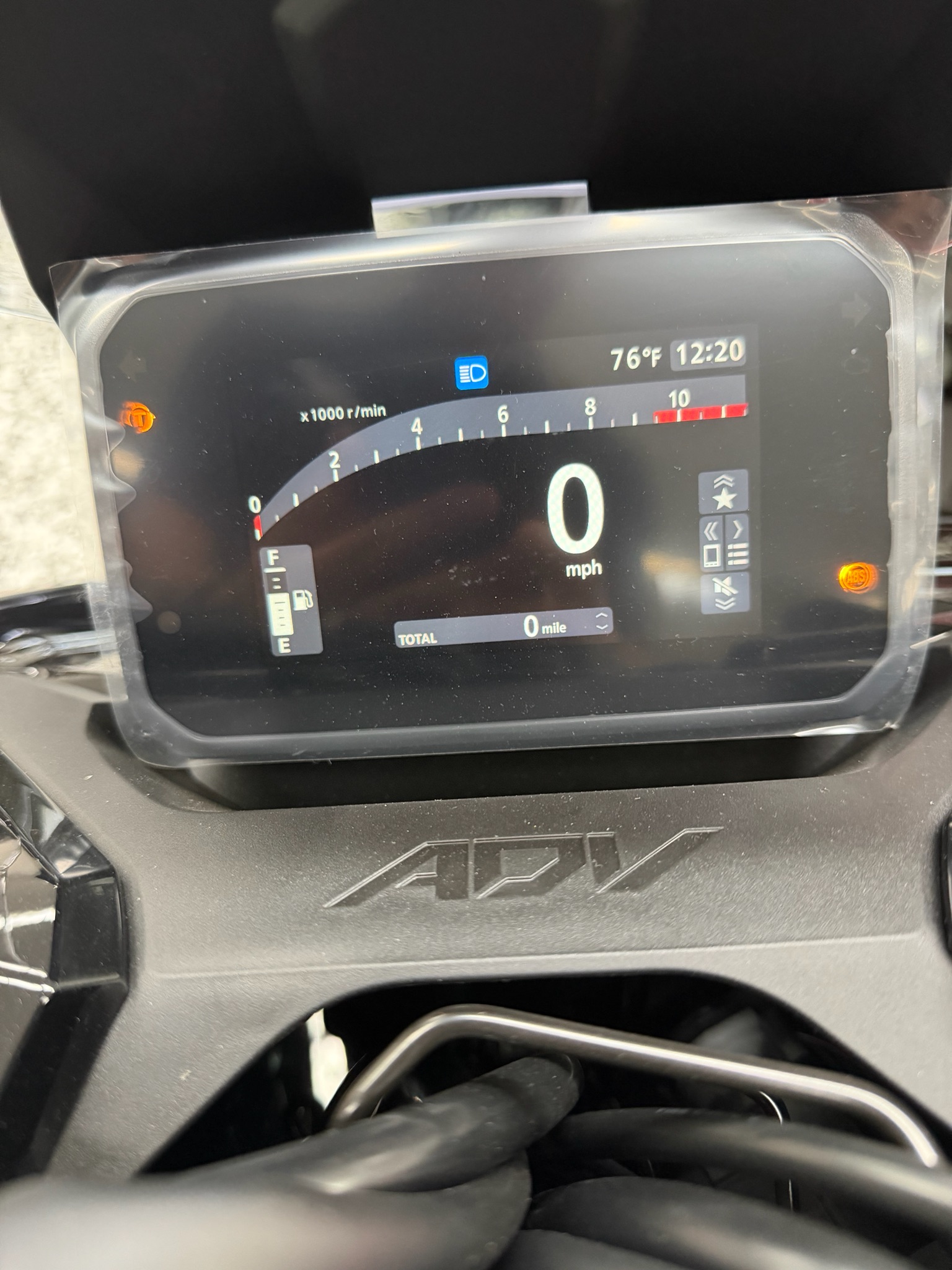 2027 Honda ADV160 8