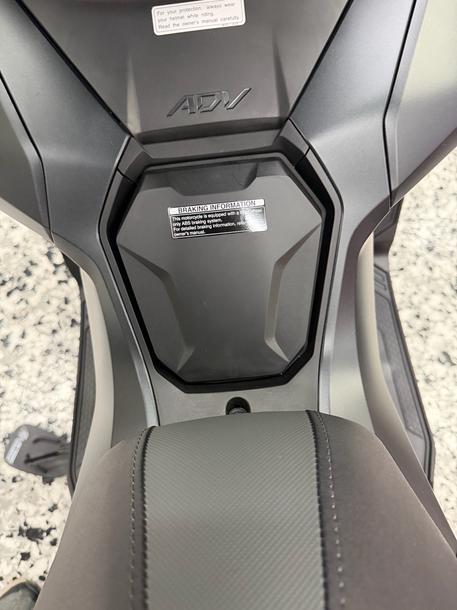 2027 Honda ADV160 7