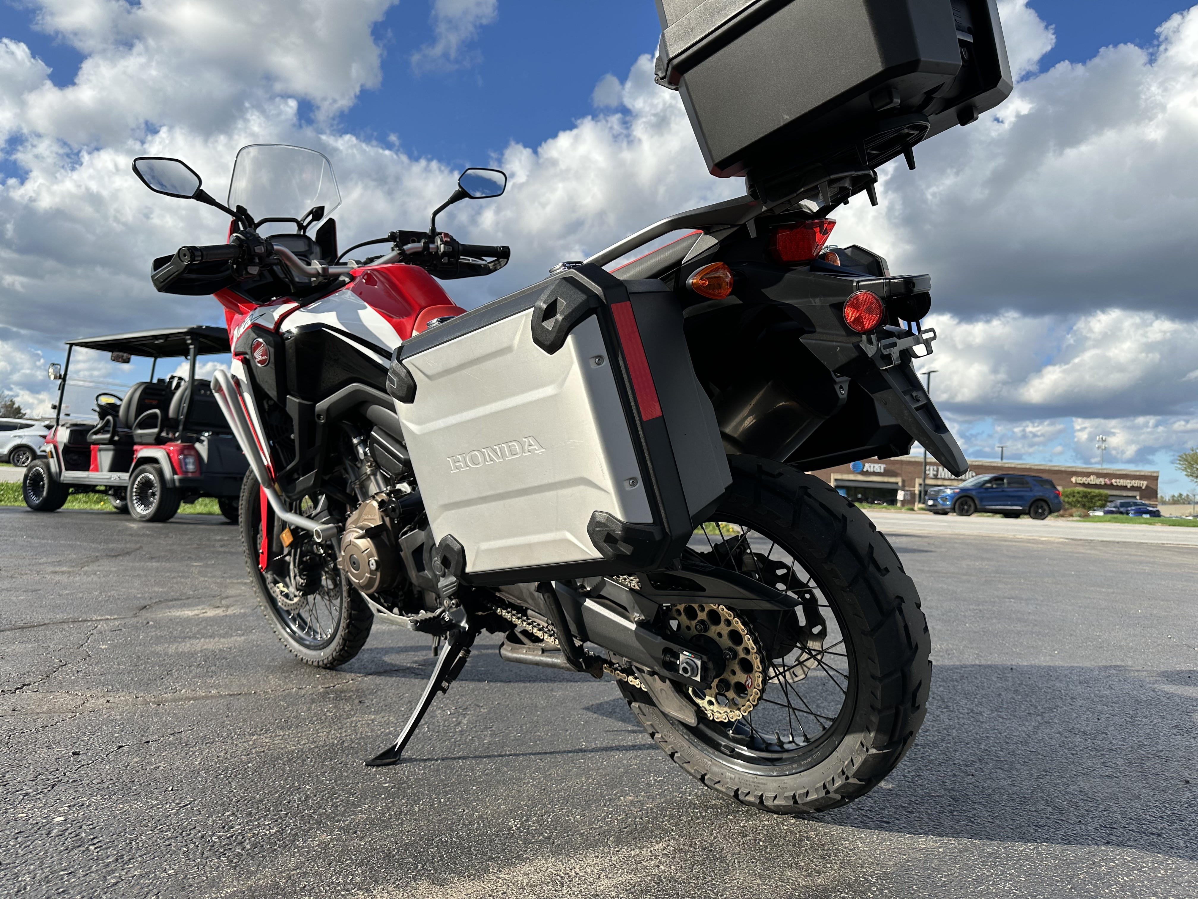 2016 Honda Africa Twin DCT 9