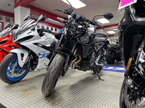 2026 Suzuki GSX-8S — photo 1 of 6