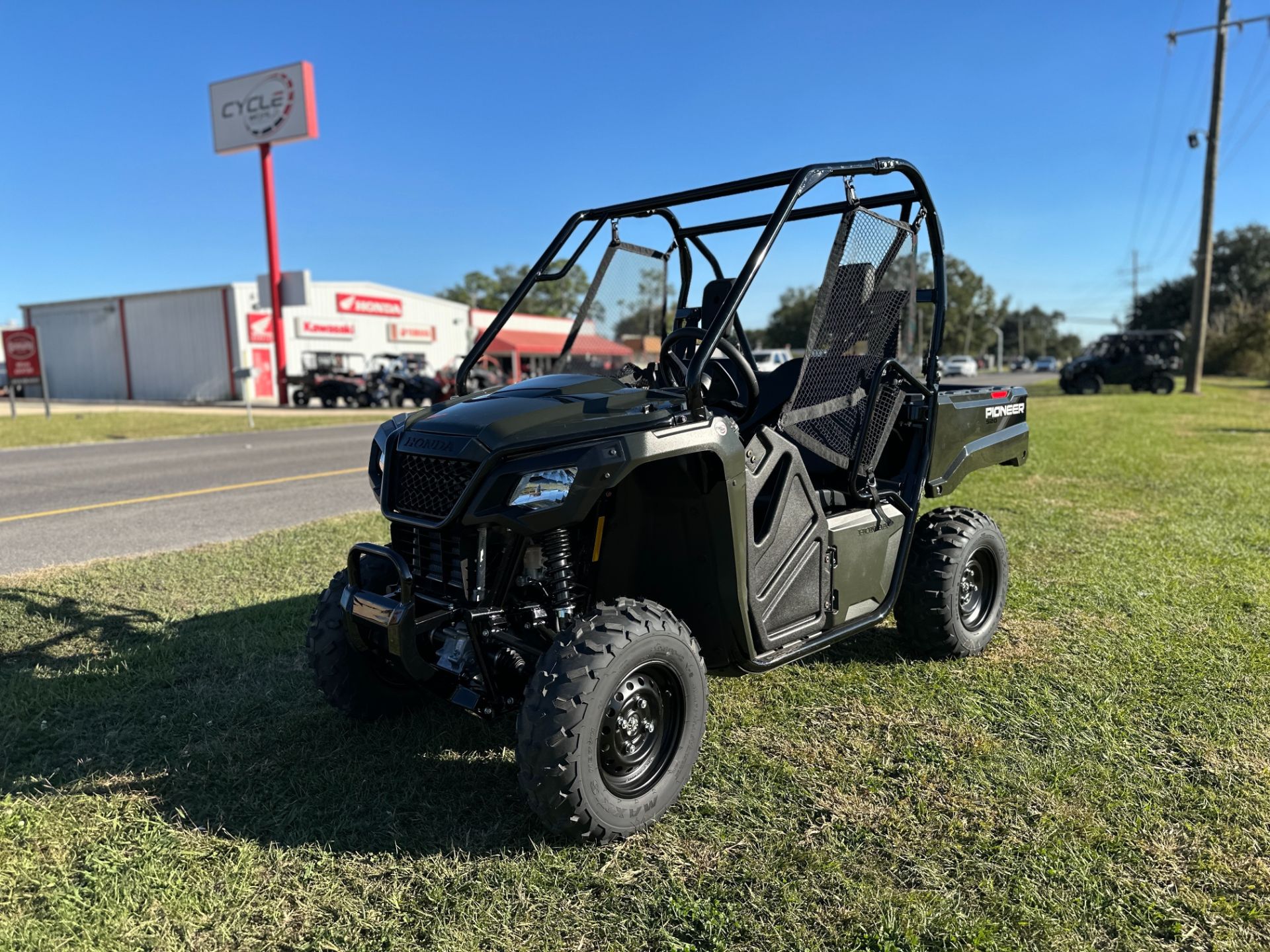 2026 Honda Pioneer 520 1