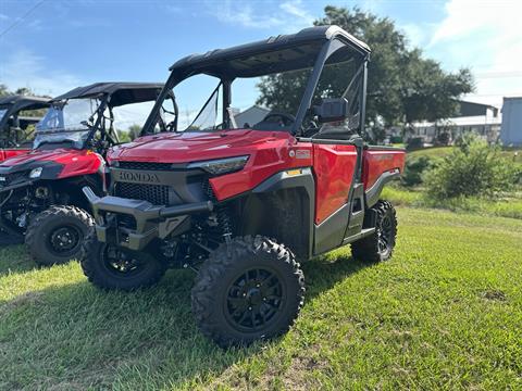 2026 Honda Pioneer 1000 Deluxe — photo 1 of 17