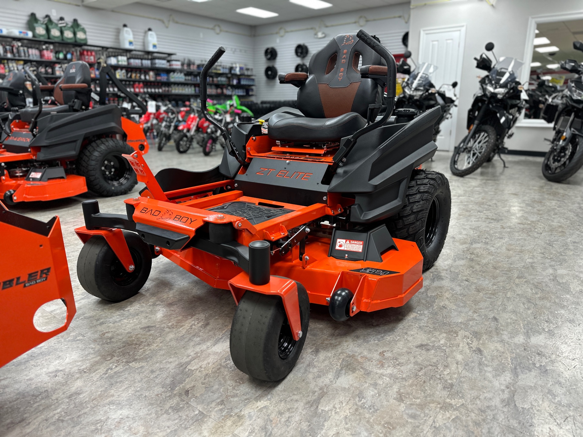 2026 Bad Boy Mowers ZT Elite 54 in. Kohler Pro 7000 KT726 26 hp