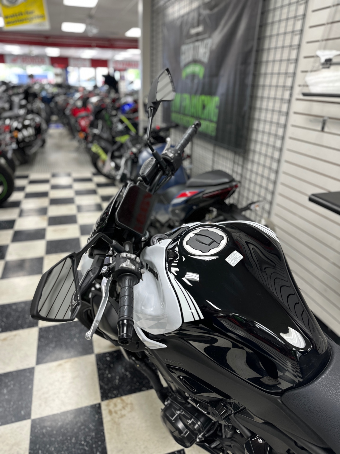 2026 Kawasaki Z900 ABS 2