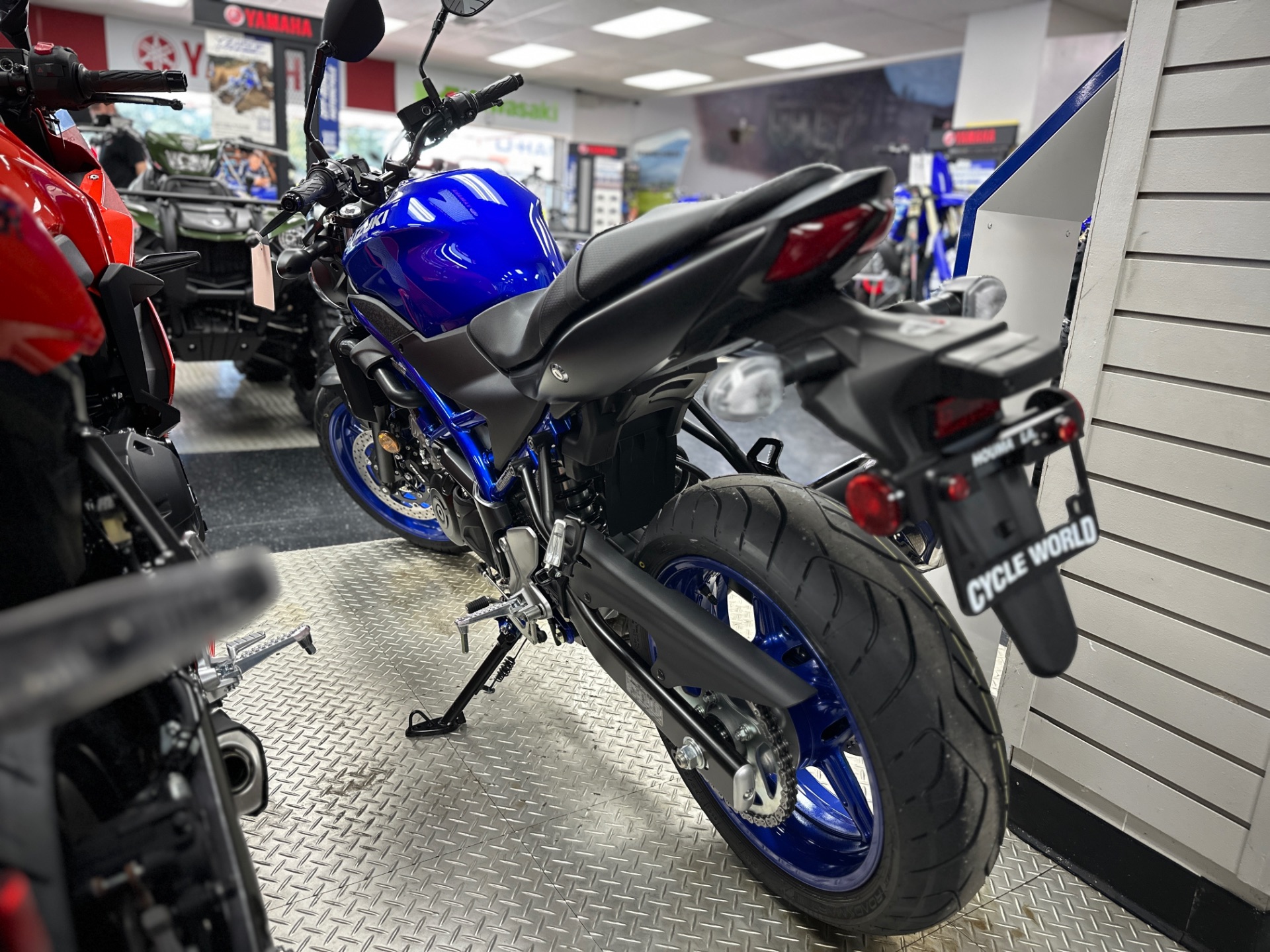 2026 Suzuki SV650 ABS 2